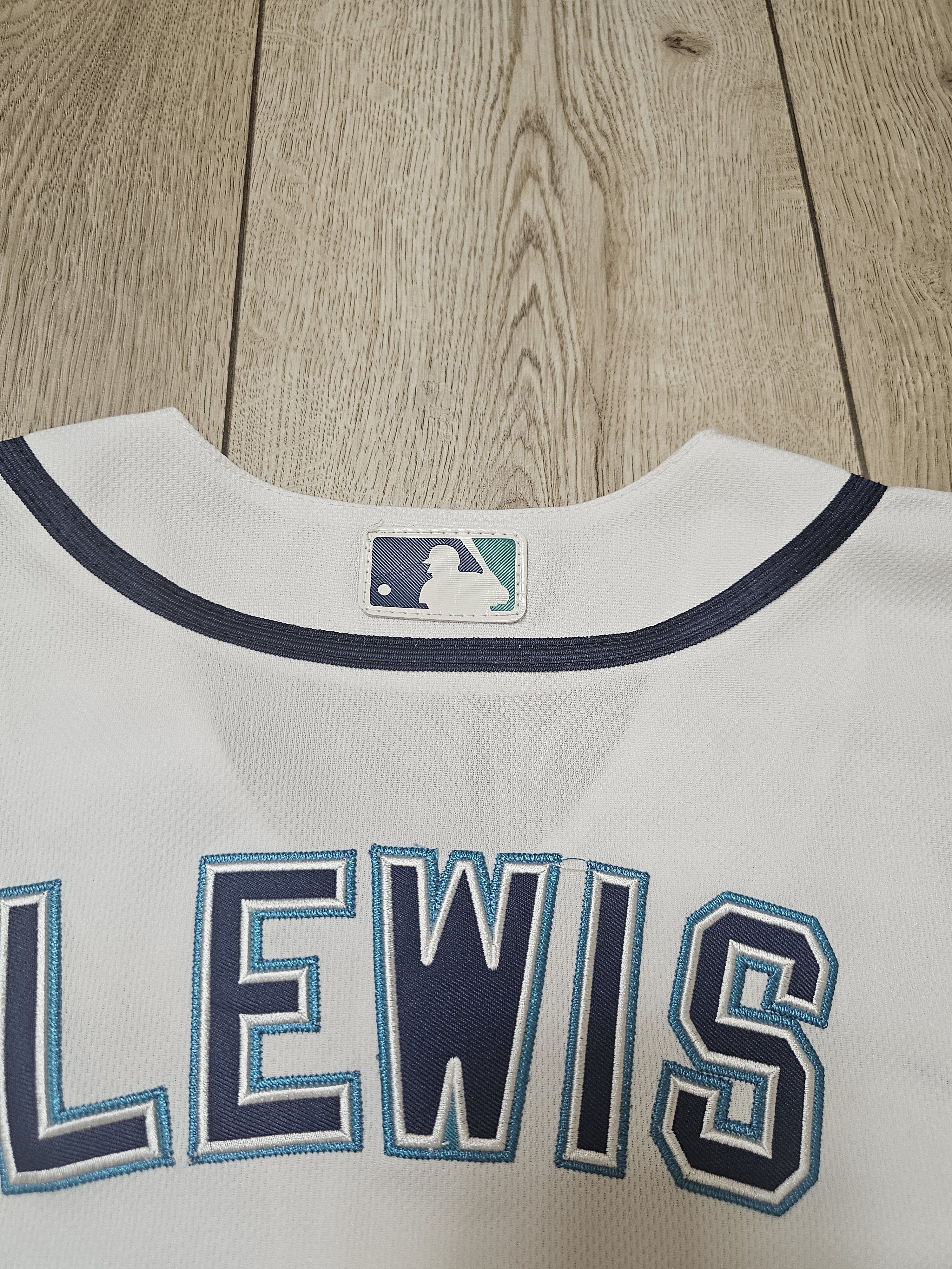 Vintage SEATTLE MARINERS JERSEY LEWIS VINTAGE 90s RARE BASEBALL Size US L / EU 52-54 / 3 - 8 Thumbnail