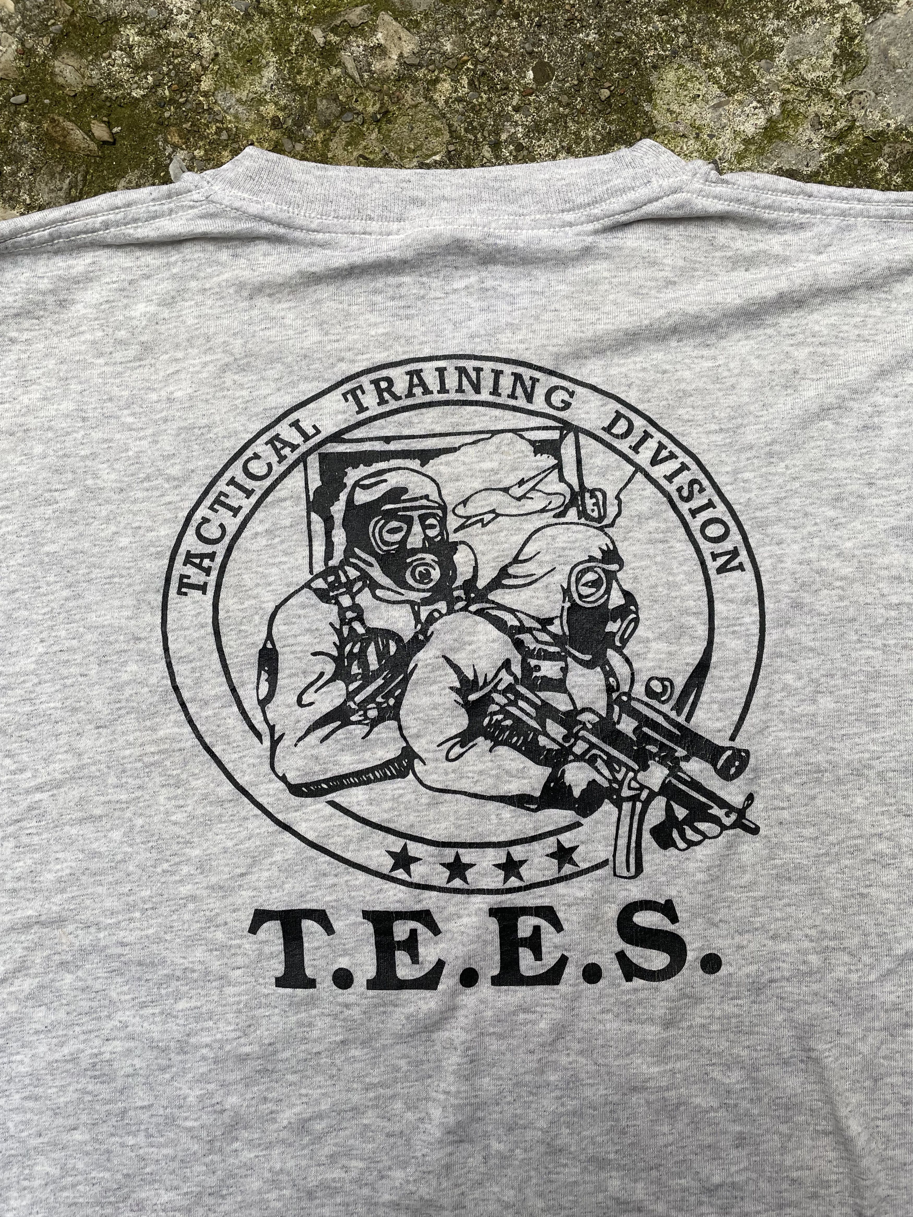 Vintage VTG 90's TEES Tactical Training Division Long Sleeve T-Shirt Size US XL / EU 56 / 4 - 4 Thumbnail