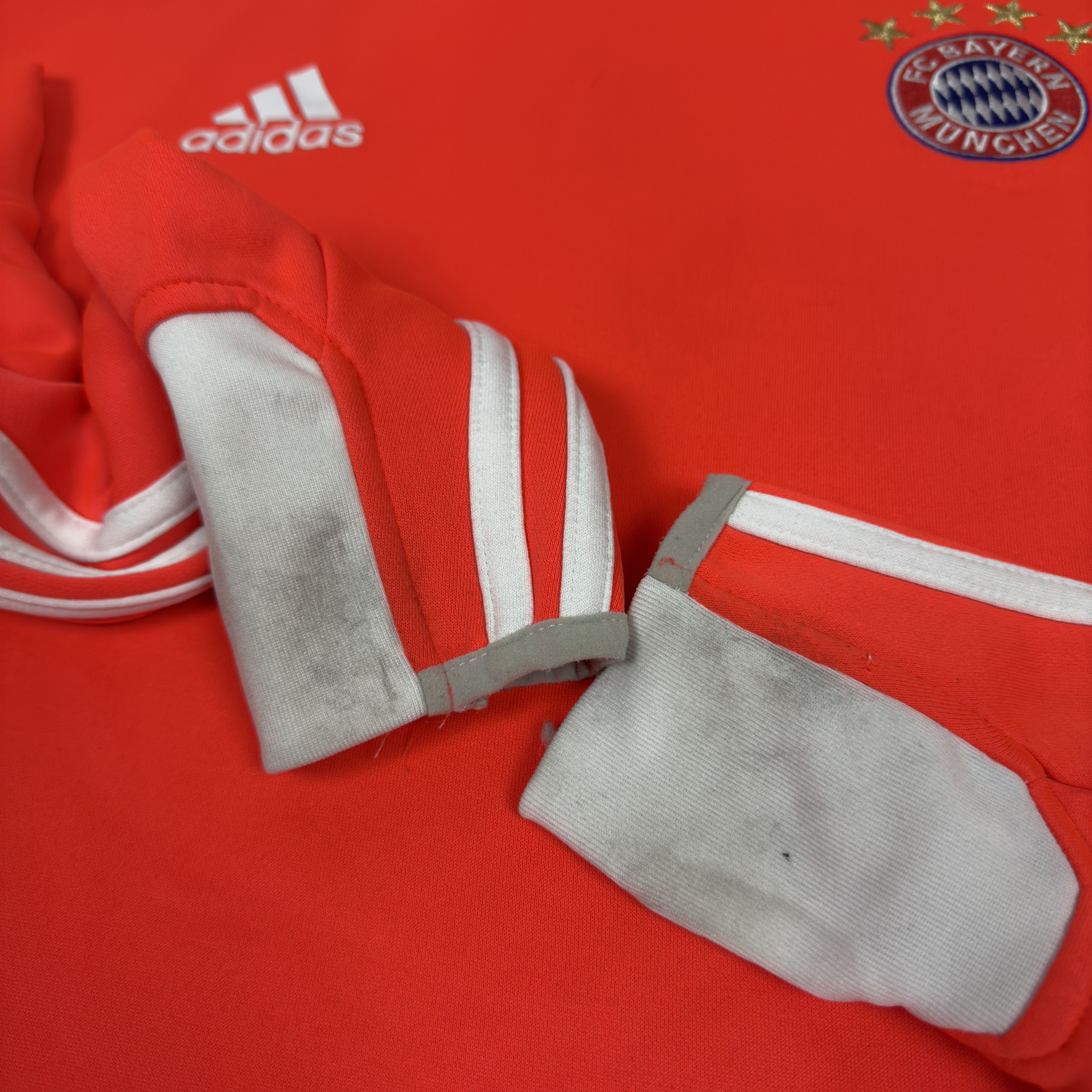 Adidas Adidas Mens Red Mock Neck FC Bayern Munich Sweatshirt Medium Size US M / EU 48-50 / 2 - 3 Thumbnail