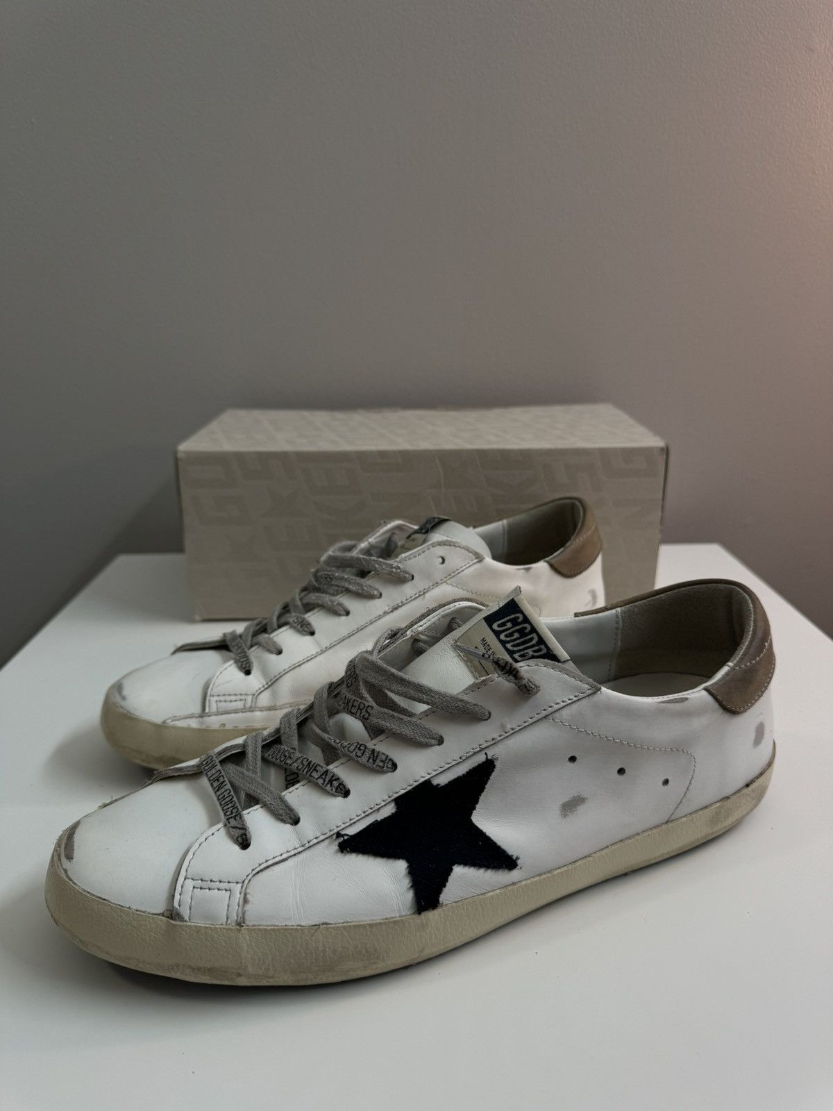 Golden Goose Superstar shops Low Top Sneaker Size US 13/ EUR 46