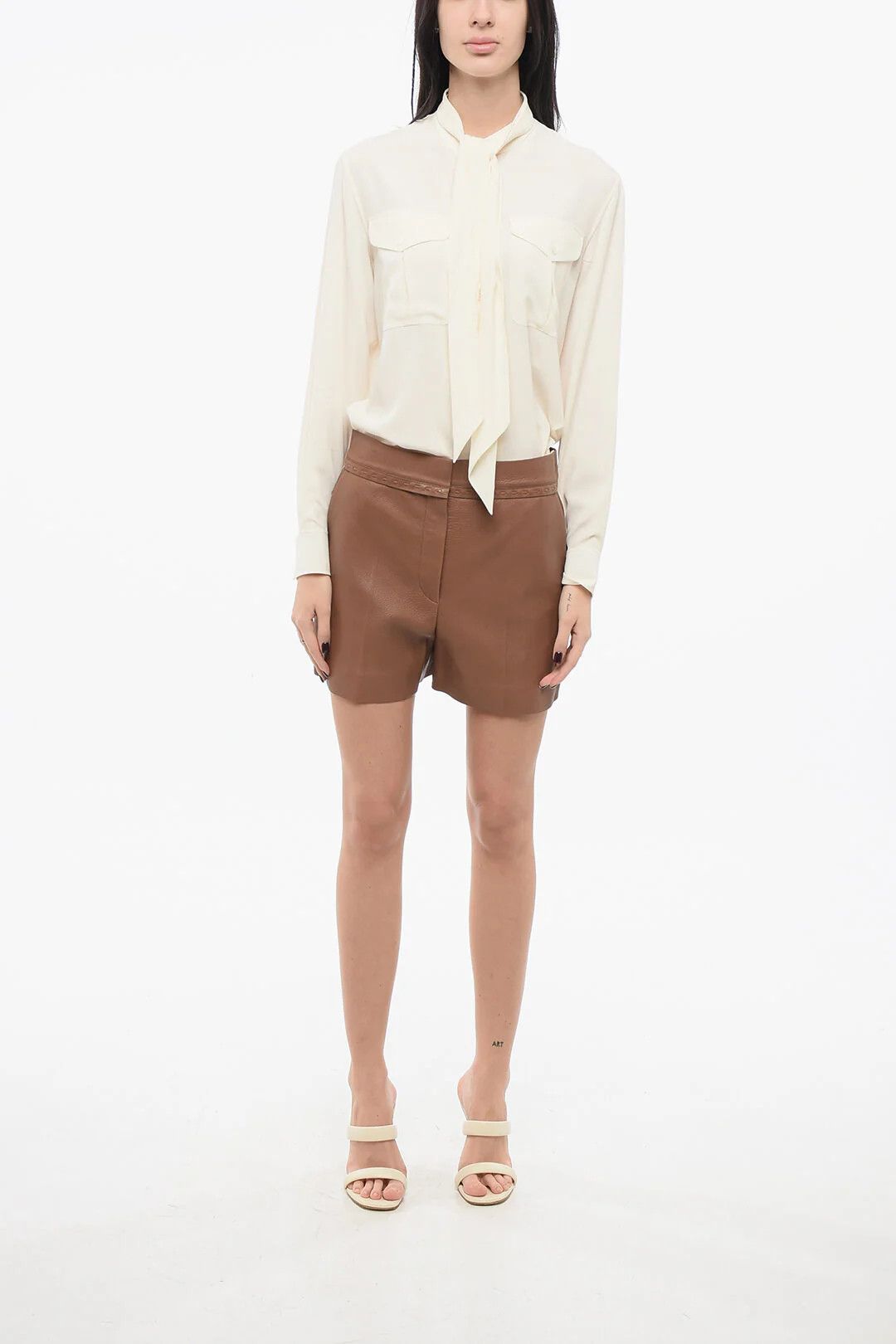 Fendi og1mm0326 Hammered Leather Short in Brown Size 27" / US 4 / IT 40 - 4 Thumbnail