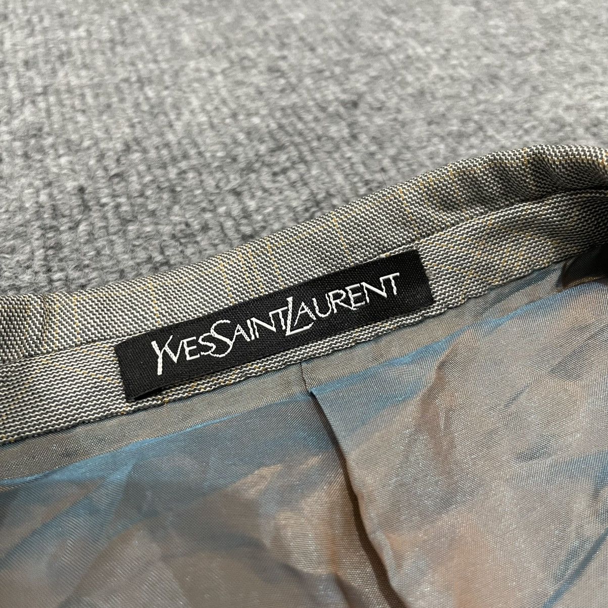Yves Saint Laurent YSL Yves Saint Laurent Silk Blend Blazzer Formal Workwear Size 38L - 4 Thumbnail