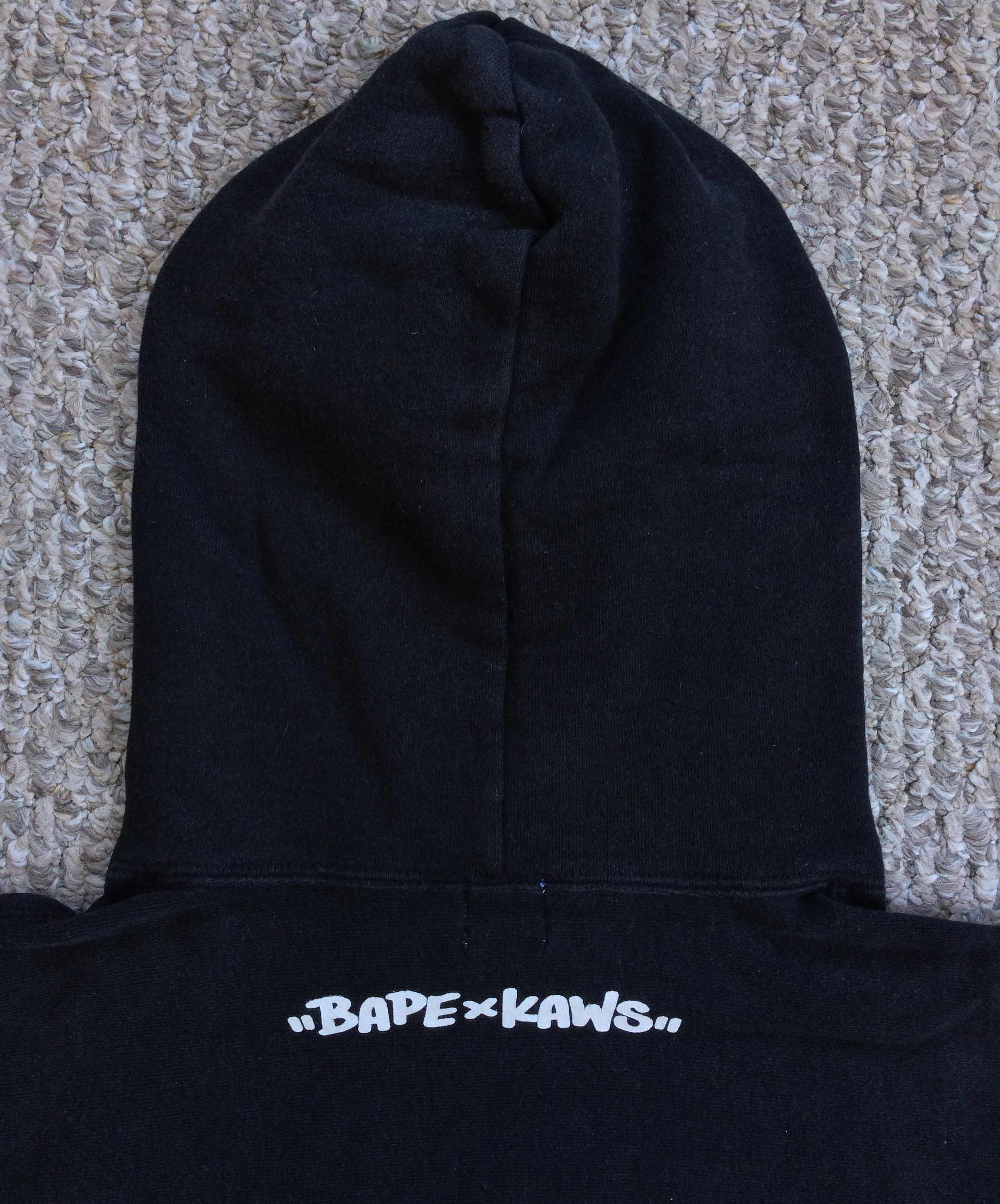 Bape × Kaws F/W 2005 Bape x Kaws Milo Hoodie Size US S / EU 44-46 / 1 - 7 Thumbnail