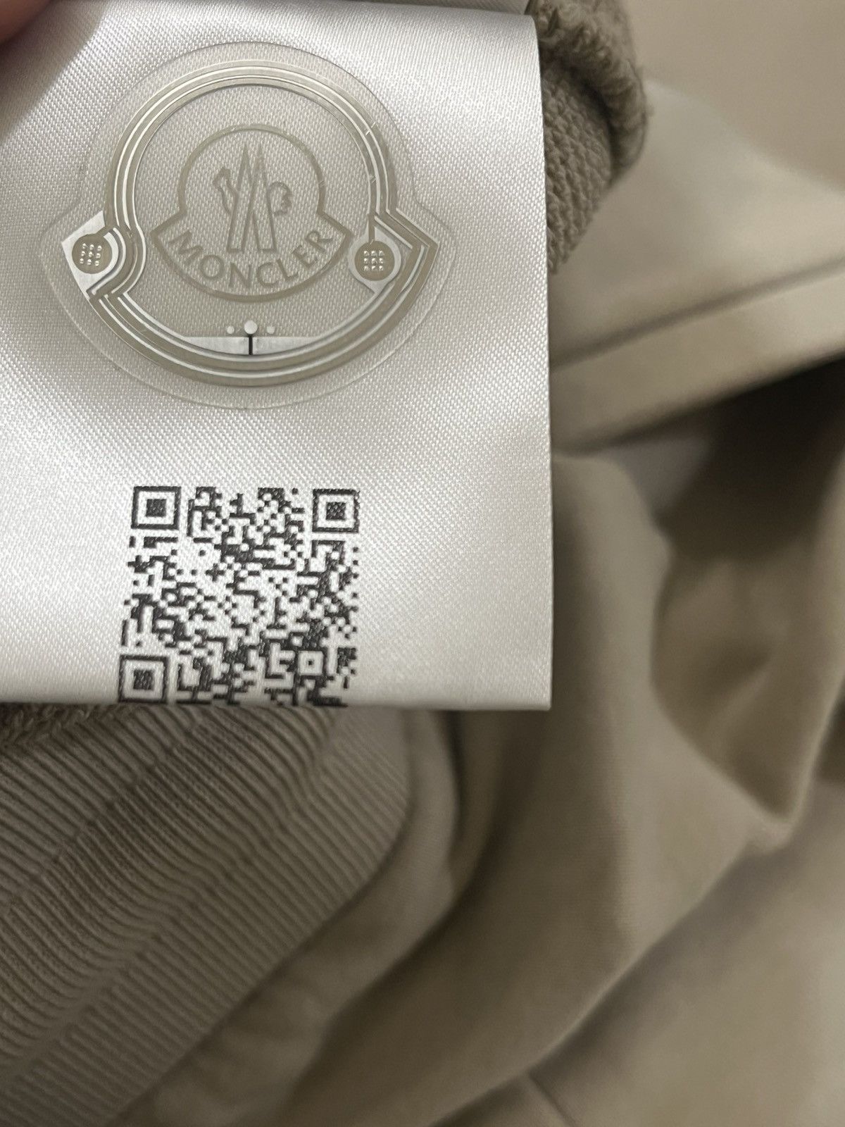 Moncler Moncler Striped Sweatpants Sz L Size US 34 / EU 50 - 16 Thumbnail