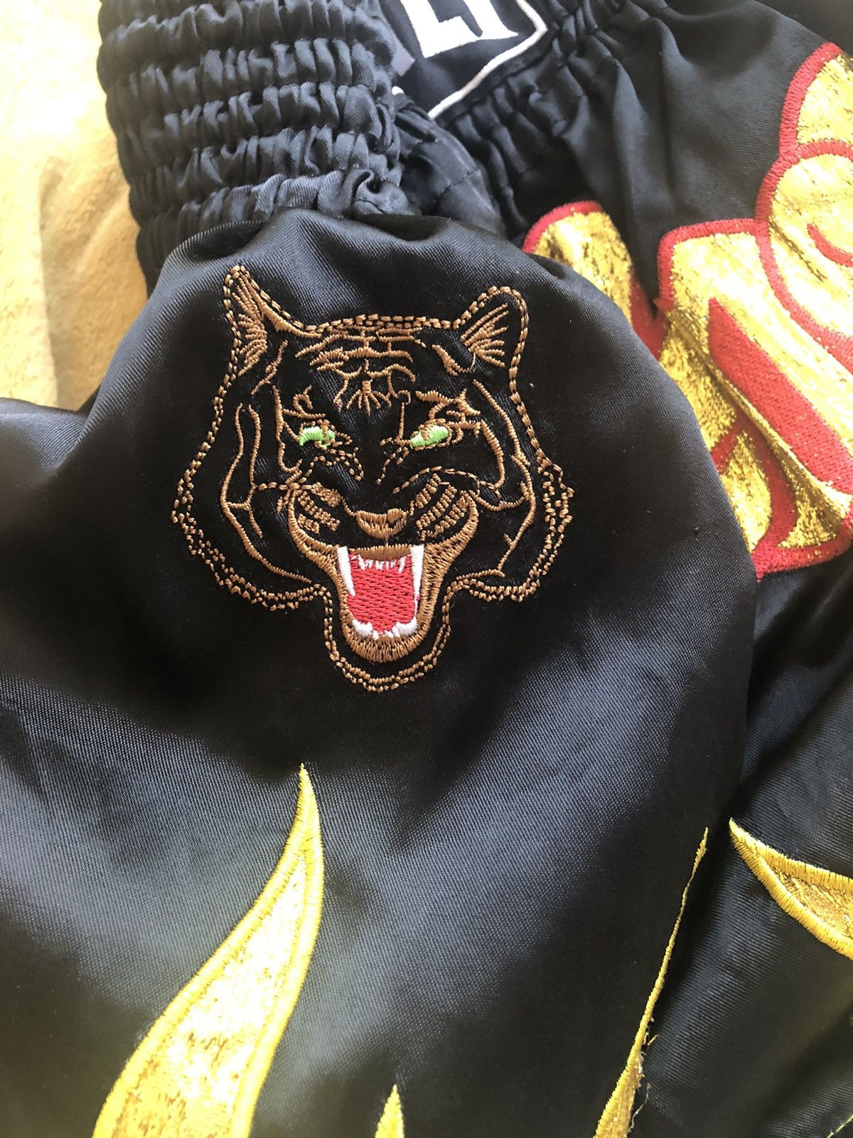 Vintage RARE THAI BOXING PANTHER VINTAGE SPORT SHORTS Size US 33 - 4 Thumbnail