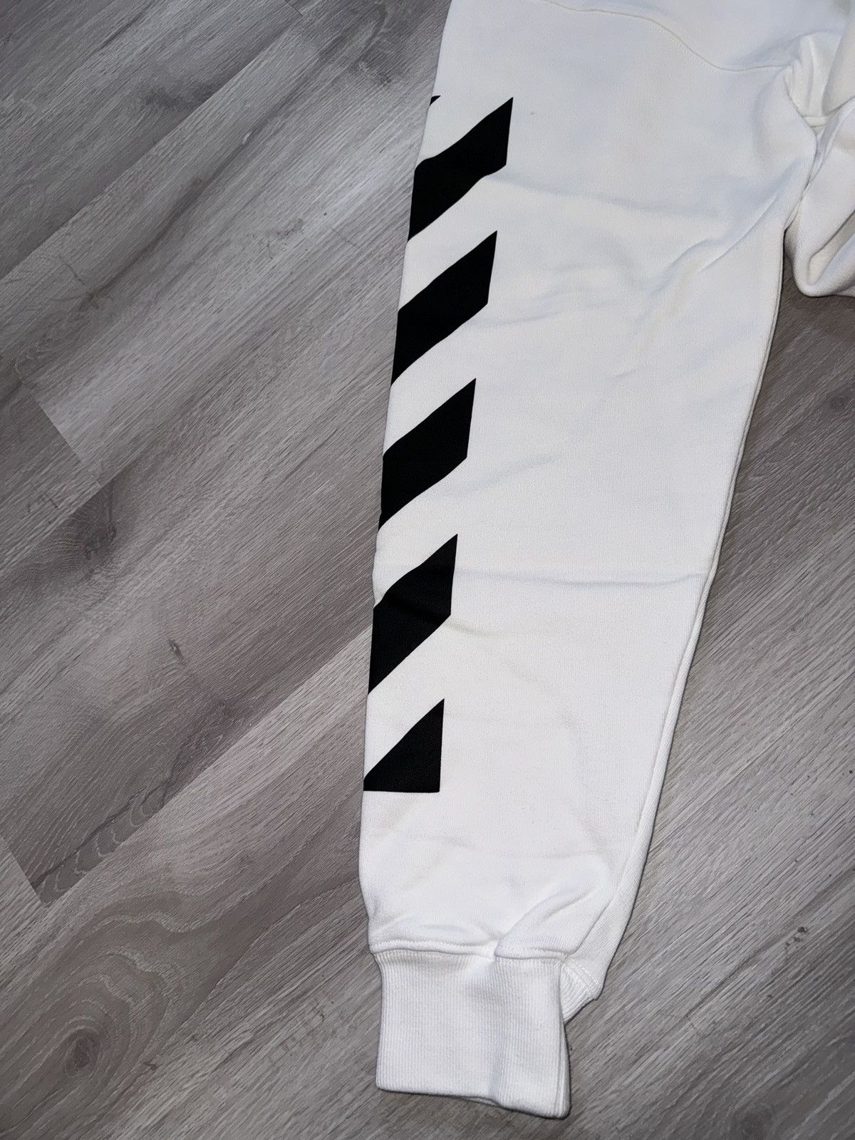 Off-White Off White Helvetica Over Hoodie Size US M / EU 48-50 / 2 - 7 Thumbnail