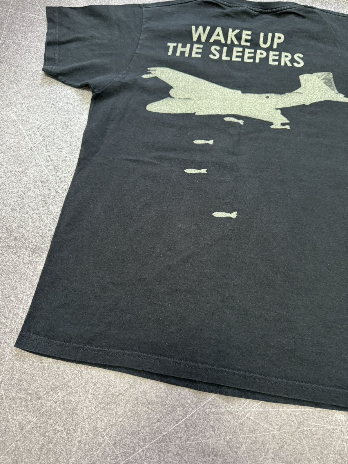 Band Tees Vintage Kill Hannah 2009 T Shirt Wake Up The Sleepers Band Size US M / EU 48-50 / 2 - 15 Thumbnail