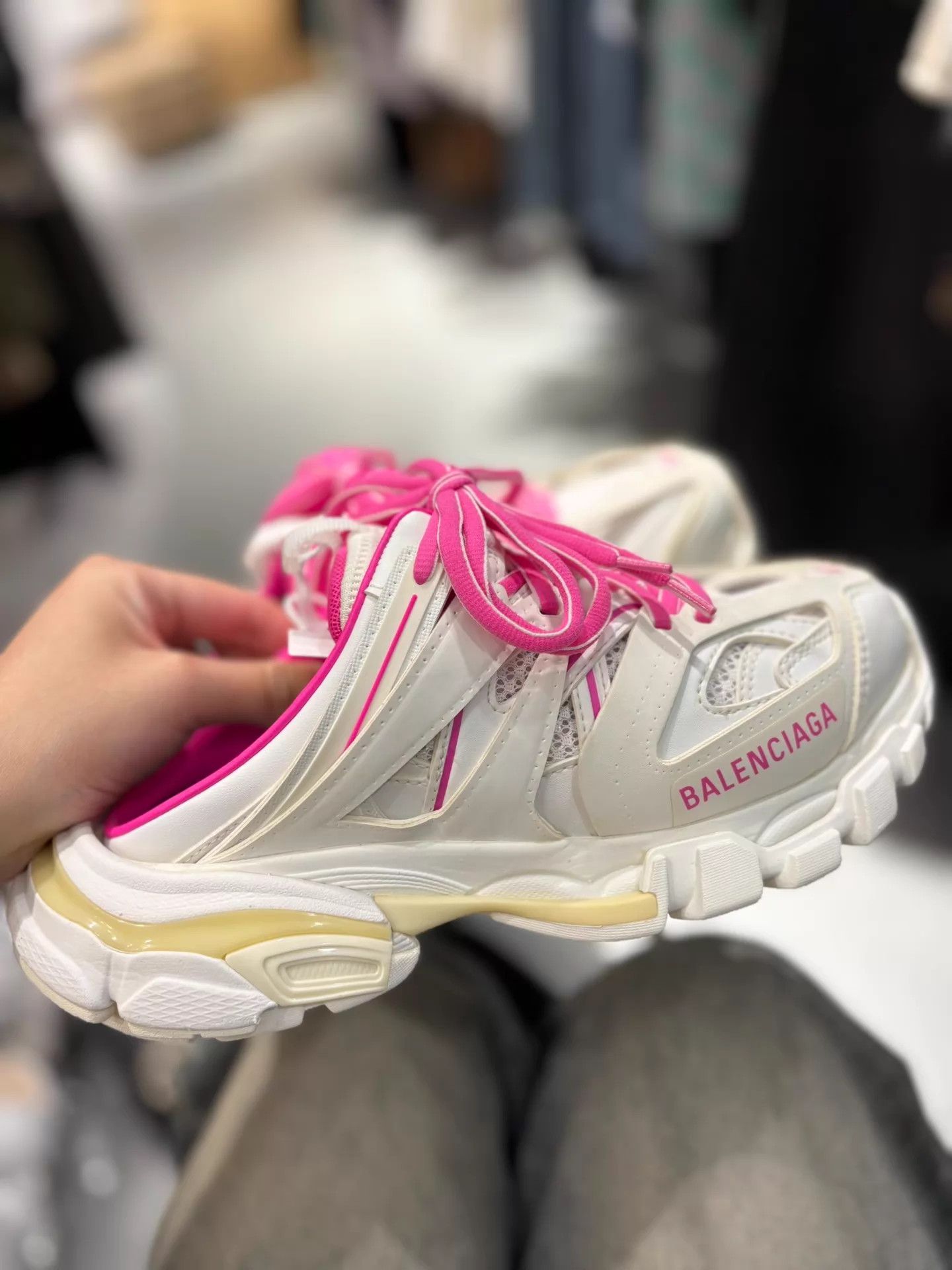 Balenciaga Balenciaga Track 2.0 Slipper Milk White & Pink Laces 34 Size US 4 / IT 34 - 3 Thumbnail