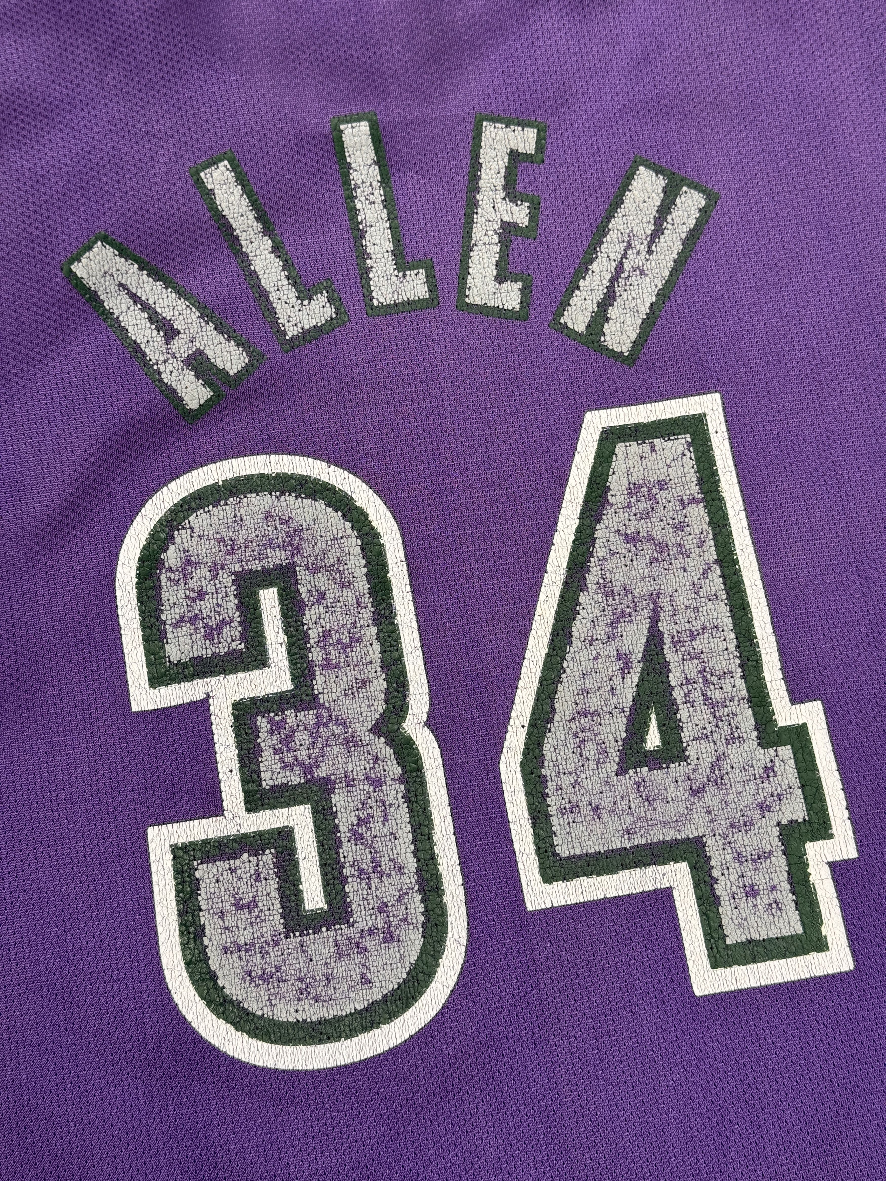 Champion Vintage Milwaukee Bucks #34 Ray Allen NBA Jersey by Champion Size US XL / EU 56 / 4 - 13 Thumbnail