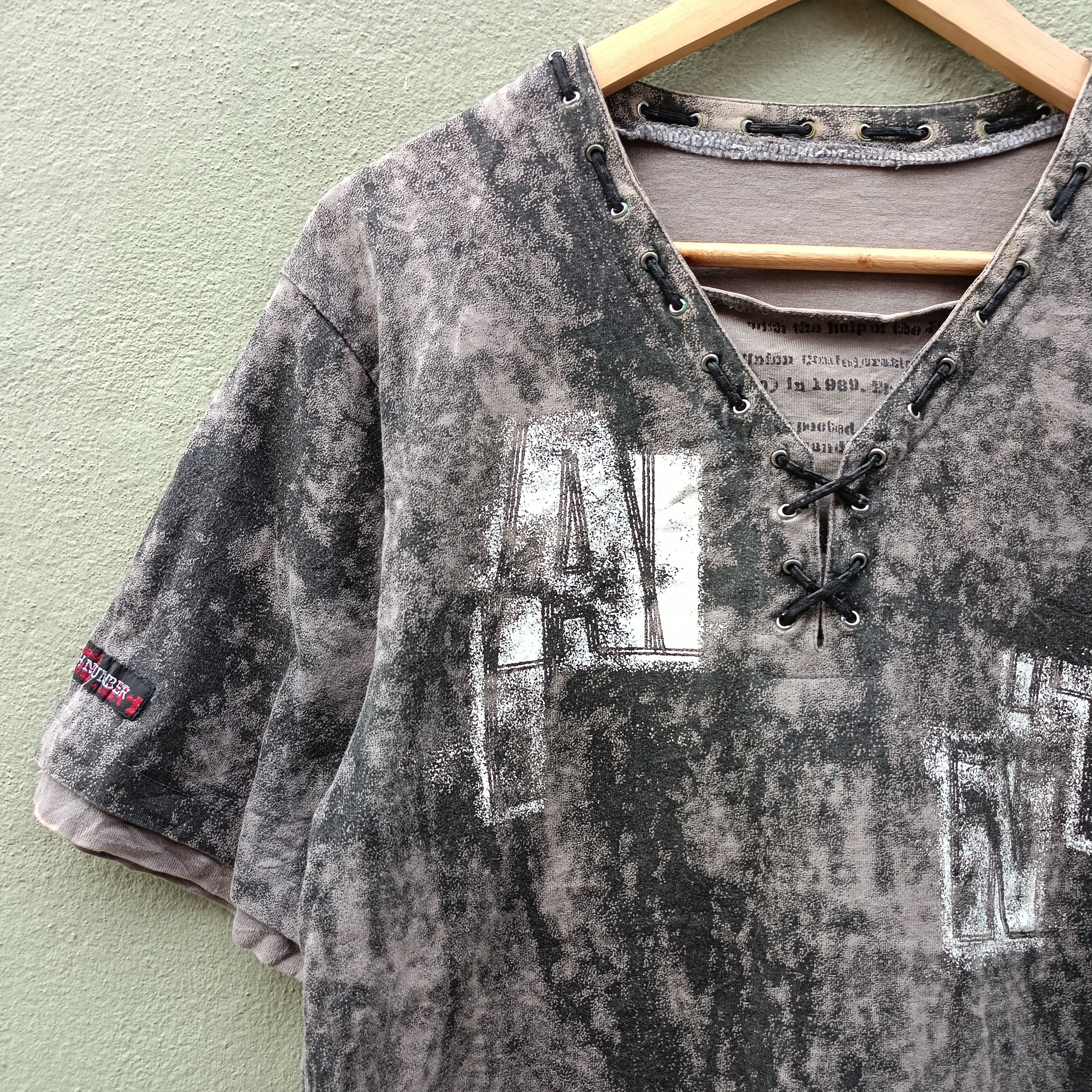 Seditionaries Slash Number Japanese Brand t-shirt Size US M / EU 48-50 / 2 - 5 Thumbnail