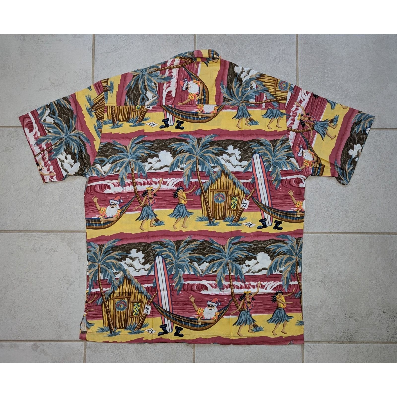Kahala Ron Anderson Kahala Men's Large Christmas Hawaiian Santa Size US L / EU 52-54 / 3 - 7 Thumbnail