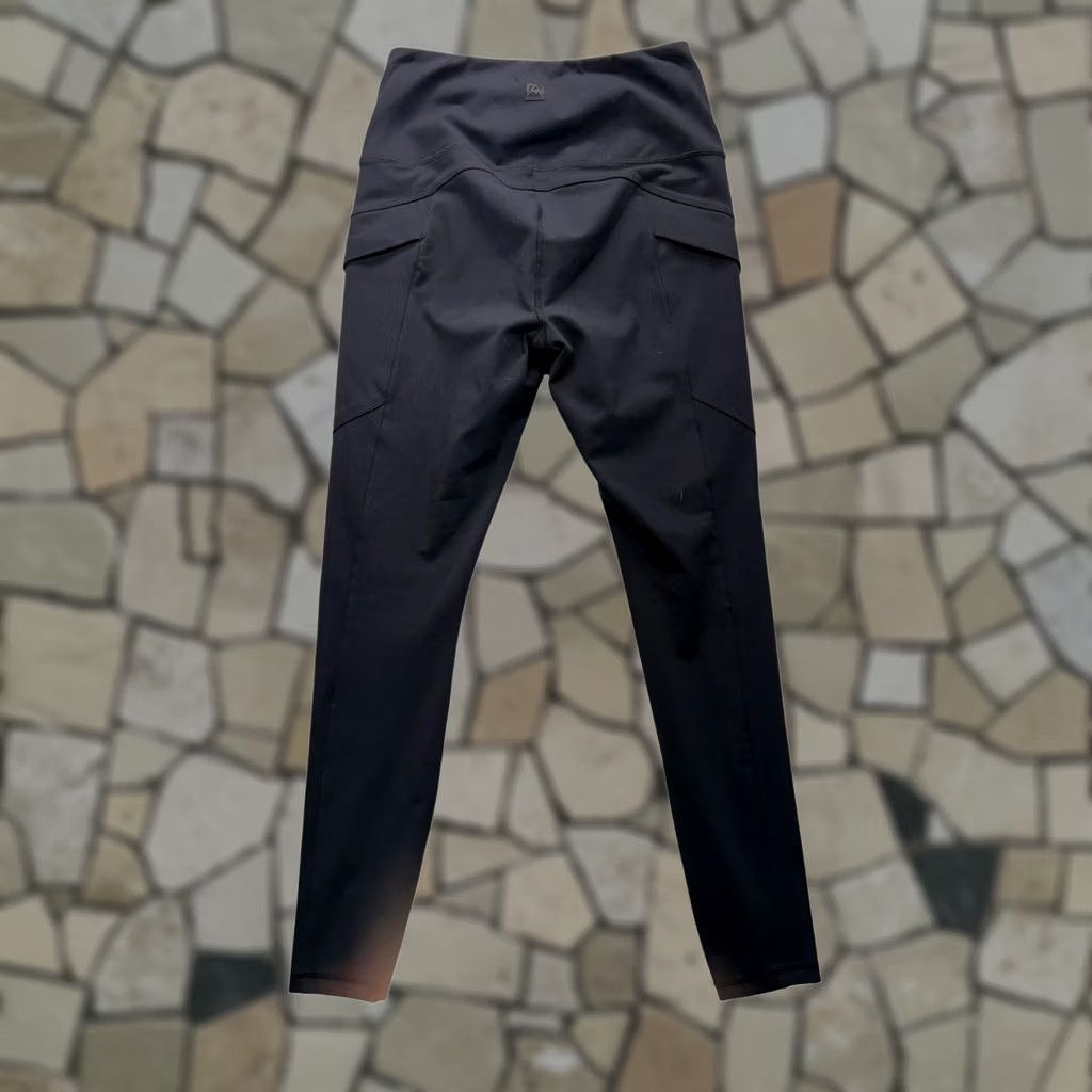 Avalanche Avalanche Womens Leggings Black High-Waisted With Side Pockets S Regular Activewear Pants Women’s Small Size 28" / US 6 / IT 42 - 1 Thumbnail