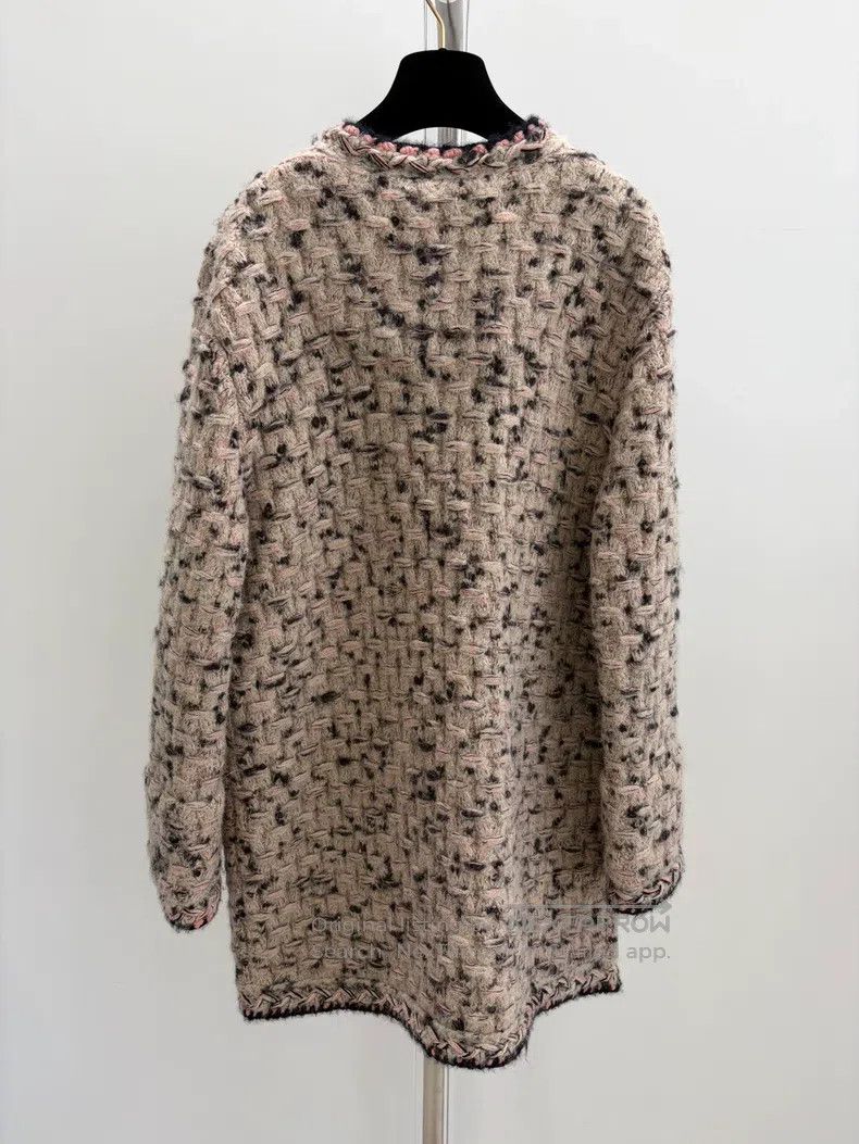 Chanel Chanel Autumn and winter milk tea pink blended cashmere kn Size S / US 4 / IT 40 - 2 Thumbnail