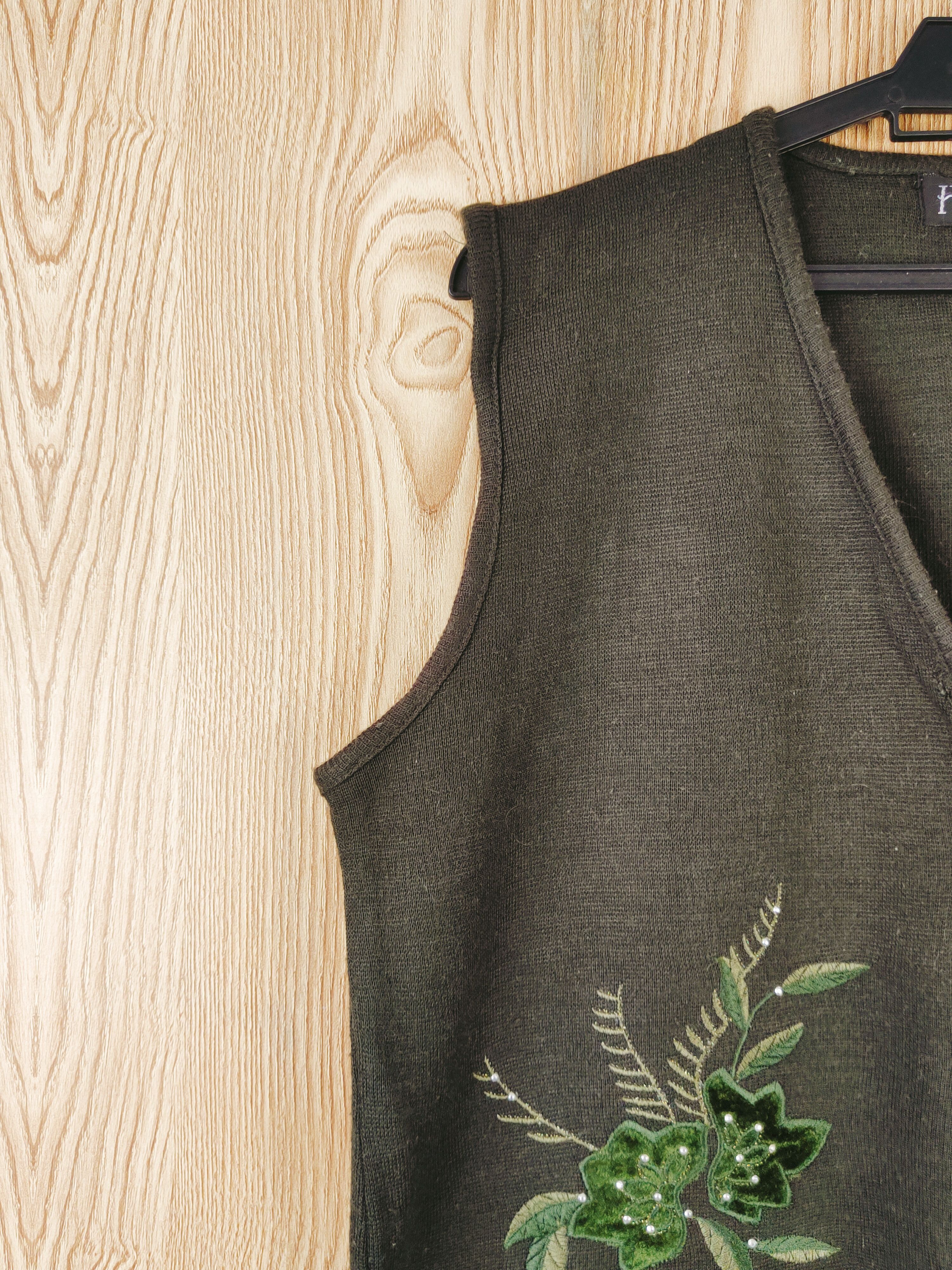 Homespun Knitwear × Japanese Brand × Vintage Holee Dark Green Knitwear Button Up Vests #W686 Size L / US 10 / IT 46 - 5 Thumbnail