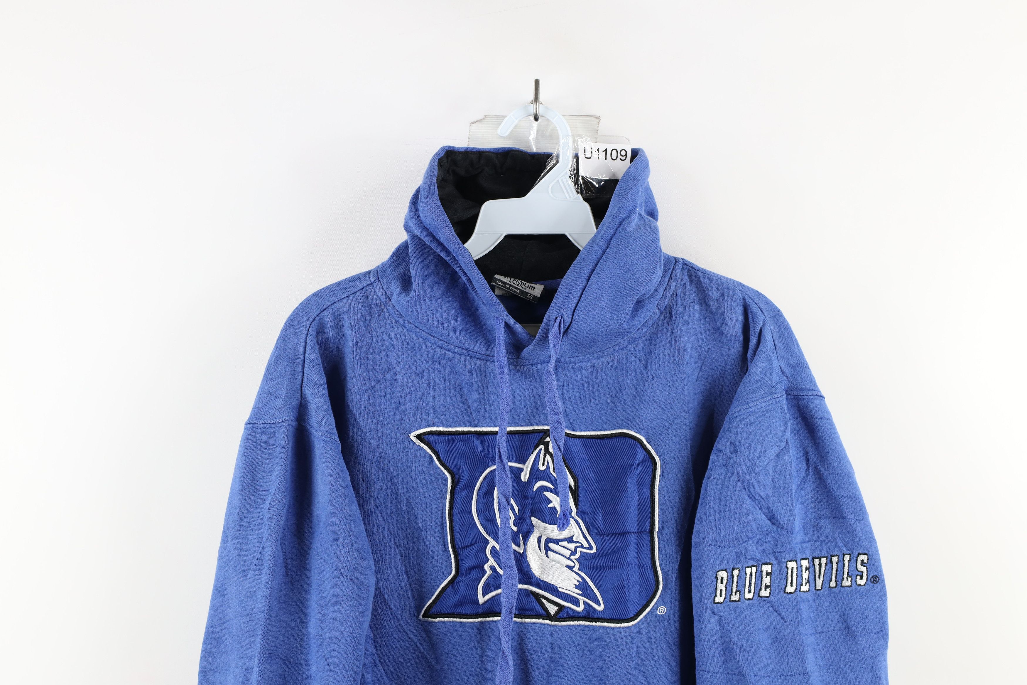 Vintage Vintage Spell Out Duke University Hoodie Sweatshirt Blue Size US S / EU 44-46 / 1 - 2 Thumbnail