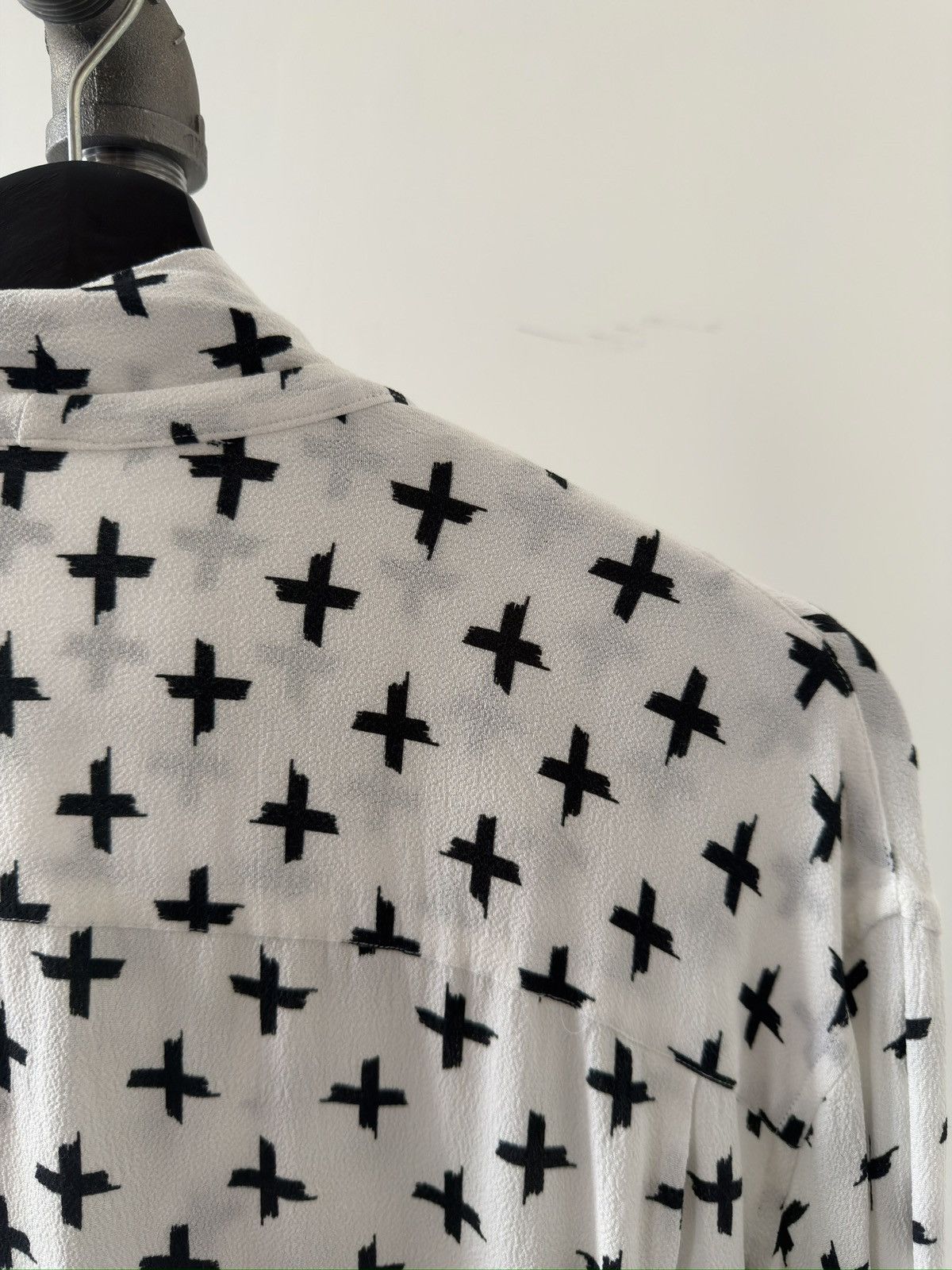 Haider Ackermann SS16 Cross-Print Tied-Neck Shirt Size US S / EU 44-46 / 1 - 5 Thumbnail