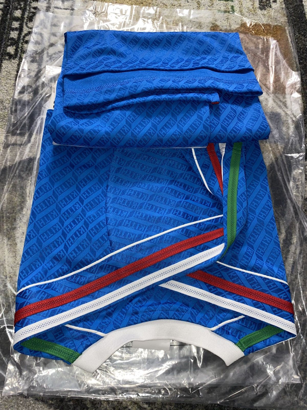 Adidas × Kith Kith x Adidas Football DHL Express Jersey Size US M / EU 48-50 / 2 - 3 Thumbnail