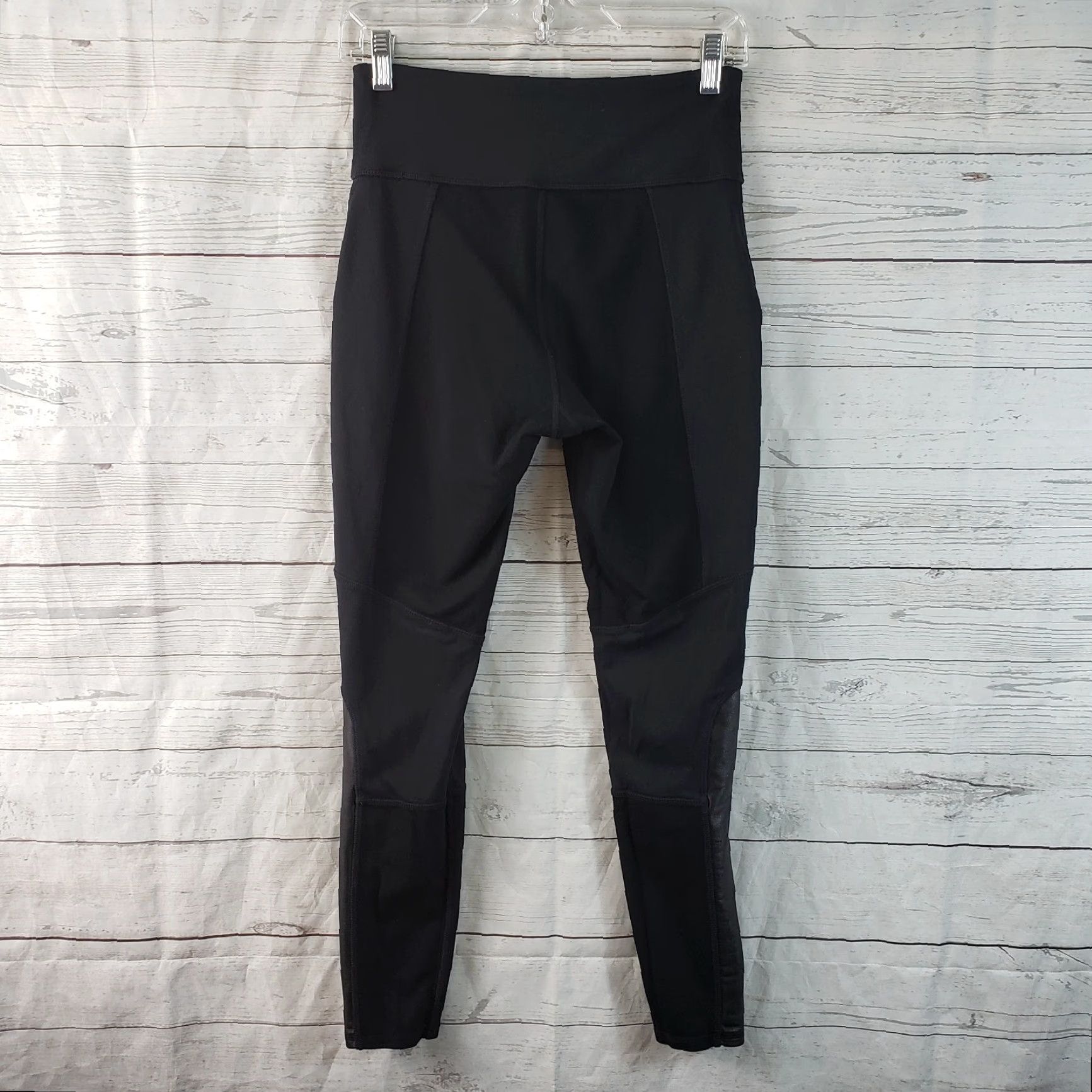 Athleta Athleta Womens Ponte Luxe Leggings Sz Small Black Faux Leather Zip Pockets Size 28" / US 6 / IT 42 - 4 Thumbnail