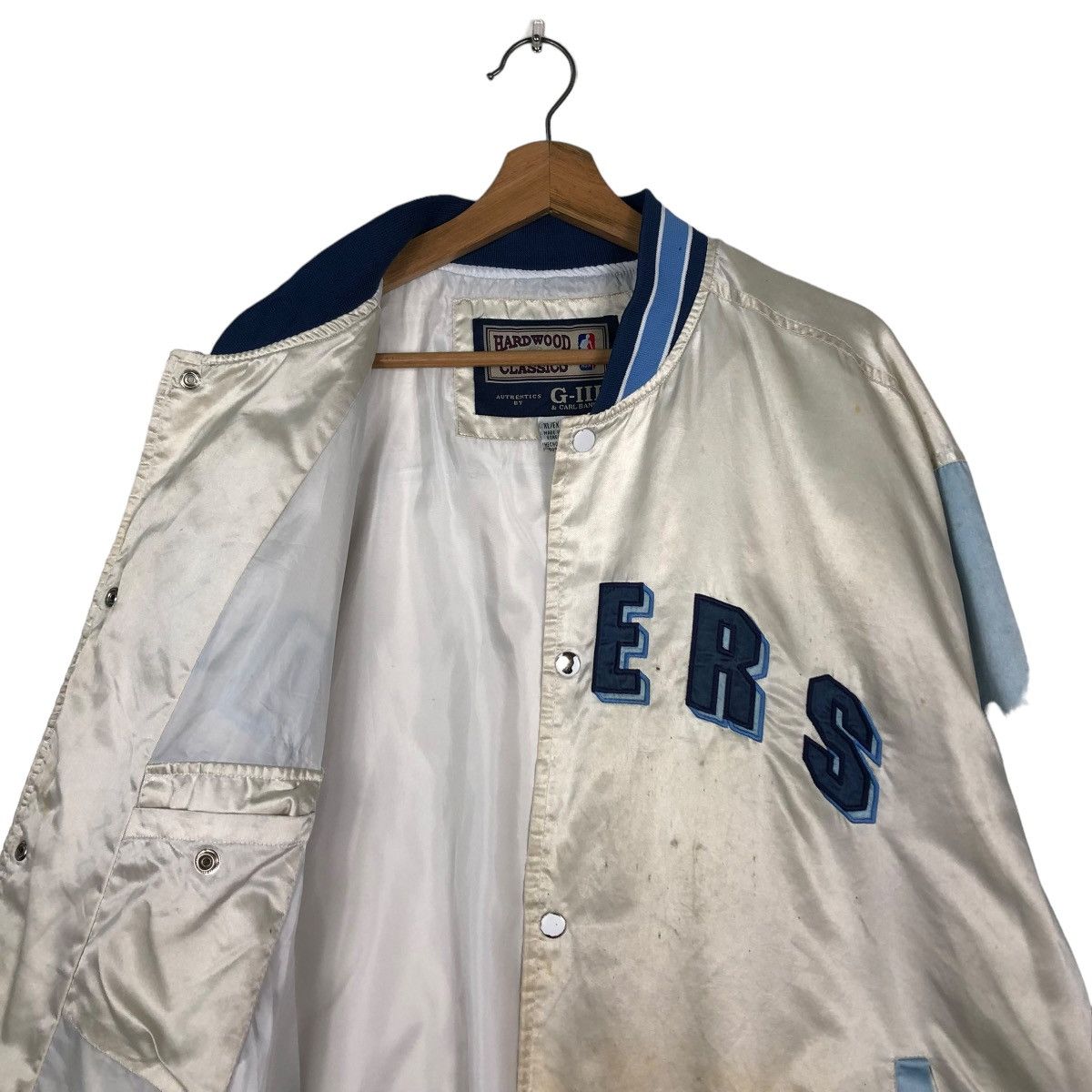 NBA 🔥VINTAGE BOMBER JACKET LAKERS SPELL OUT HARDWOOD CLASSIC Size US XL / EU 56 / 4 - 12 Thumbnail