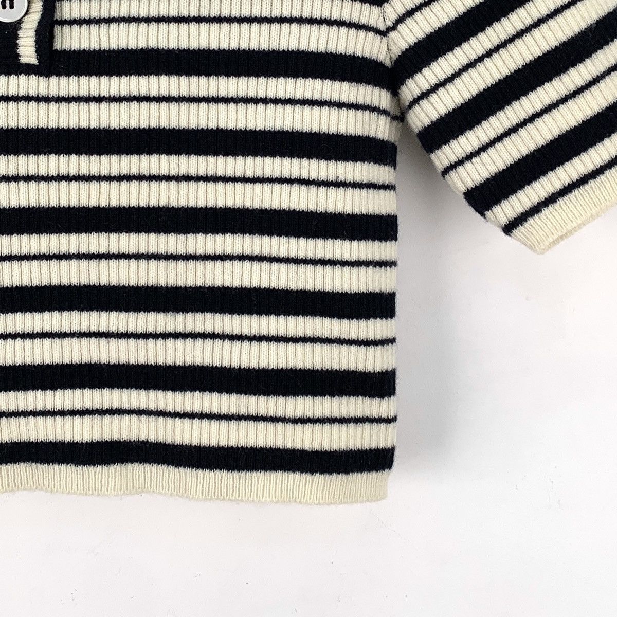 Miu Miu Miu Miu Stripe Cashmere Lapel Short Sleeve Knit K26WX Size M / US 6-8 / IT 42-44 - 4 Thumbnail