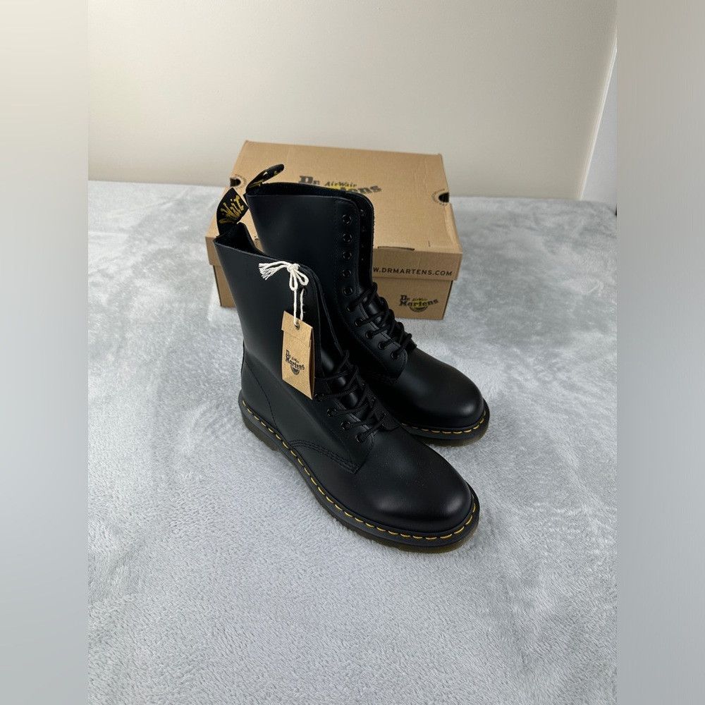 Dr. Martens Dr Martens NWT 1490 Smooth Black Leather Mid Calf Boots 9 U Size US 10 / EU 43 - 1 Thumbnail