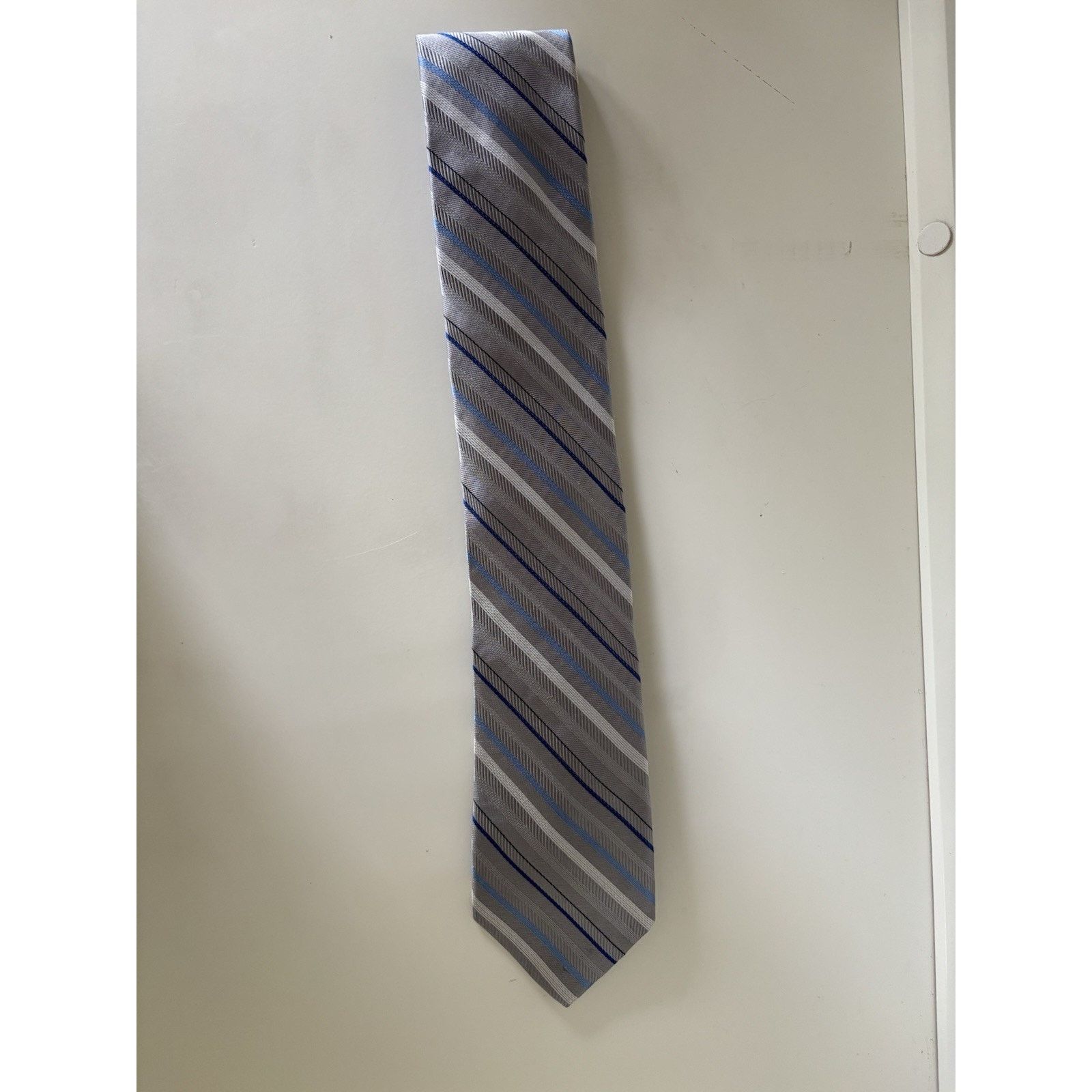 XMI Platinum XMI Platinum Repp Stripe Hand Made Standard 100% Silk Size ONE SIZE - 2 Thumbnail