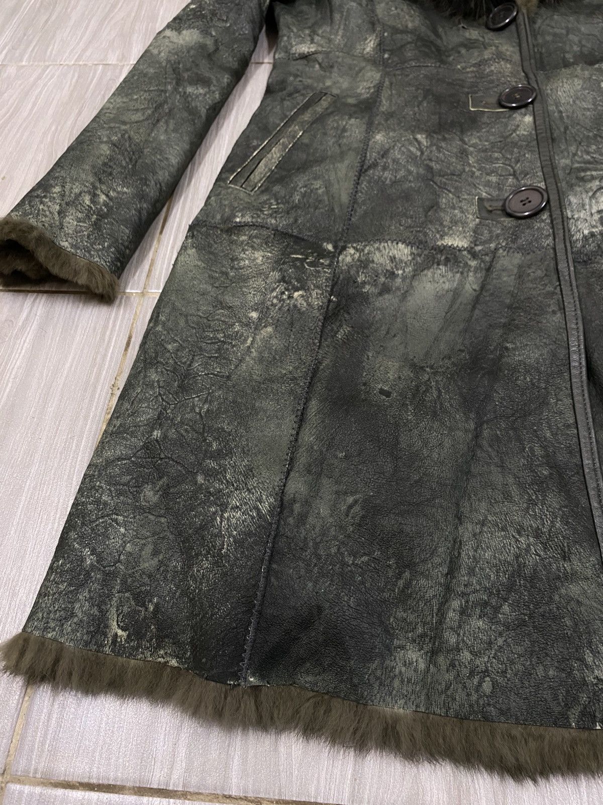 Japanese Brand Vtg Leather Long Coat Leather Rabbit & Fur Blue Fox Collar Size US L / EU 52-54 / 3 - 9 Thumbnail