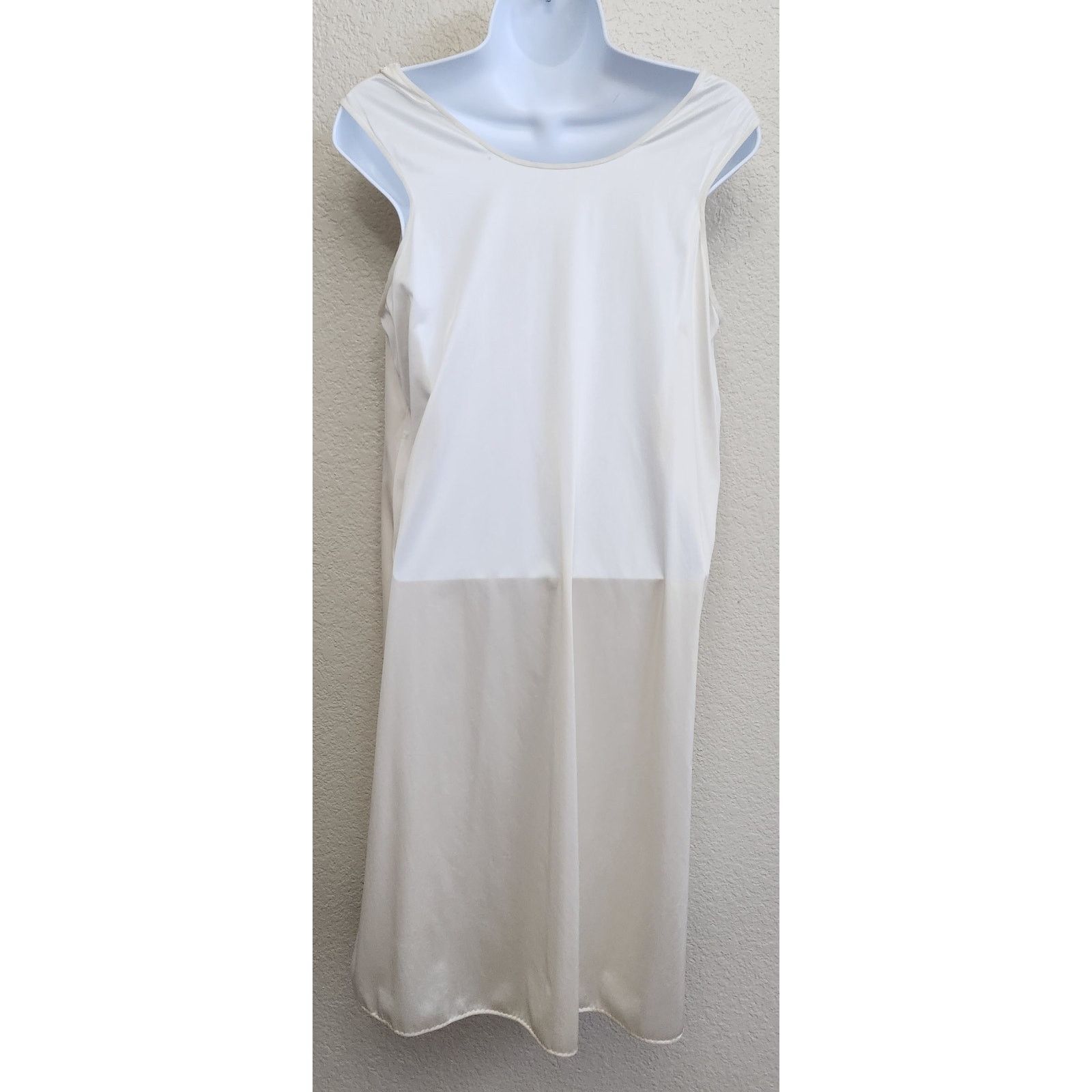 Other Vintage Cream Embroidered 2 Piece Nightgown Robe Set Medium Size ONE SIZE - 7 Thumbnail