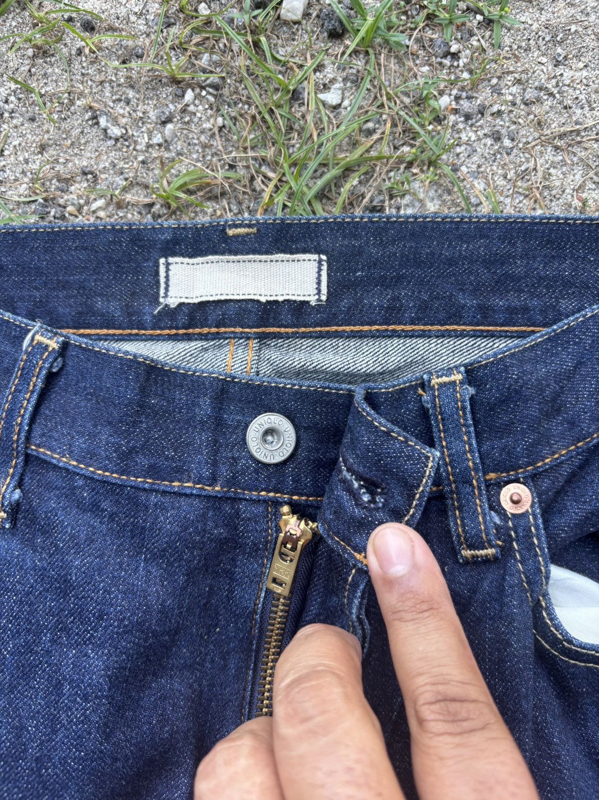 Uniqlo Uniqlo Selvedge Jeans Size US 32 / EU 48 - 4 Thumbnail