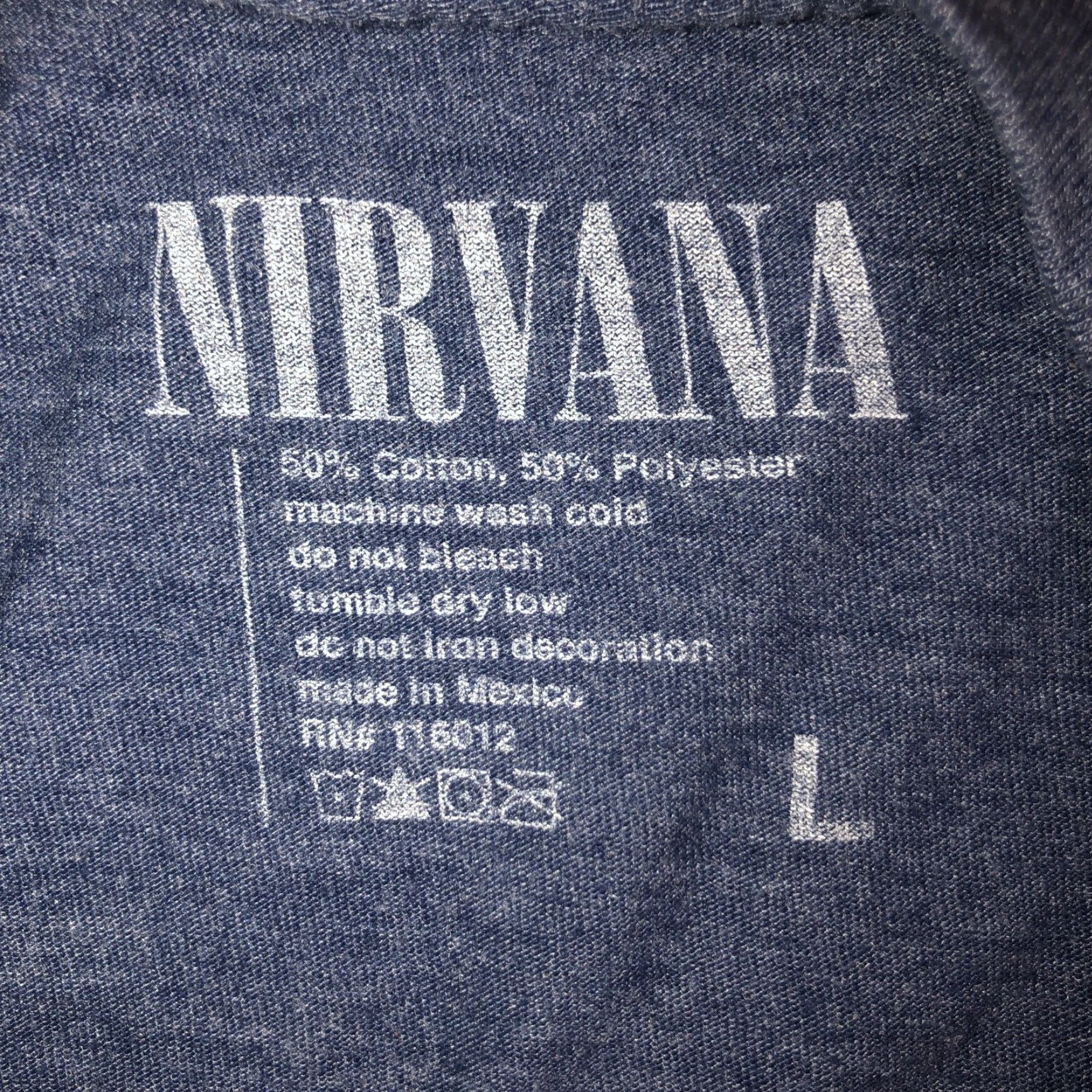 Vintage VINTAGE Nirvana Band T-shirt Men Large Crew Neck Cotton Short Sleeve Blues Yellow 90s Grunge Music Size US L / EU 52-54 / 3 - 3 Thumbnail