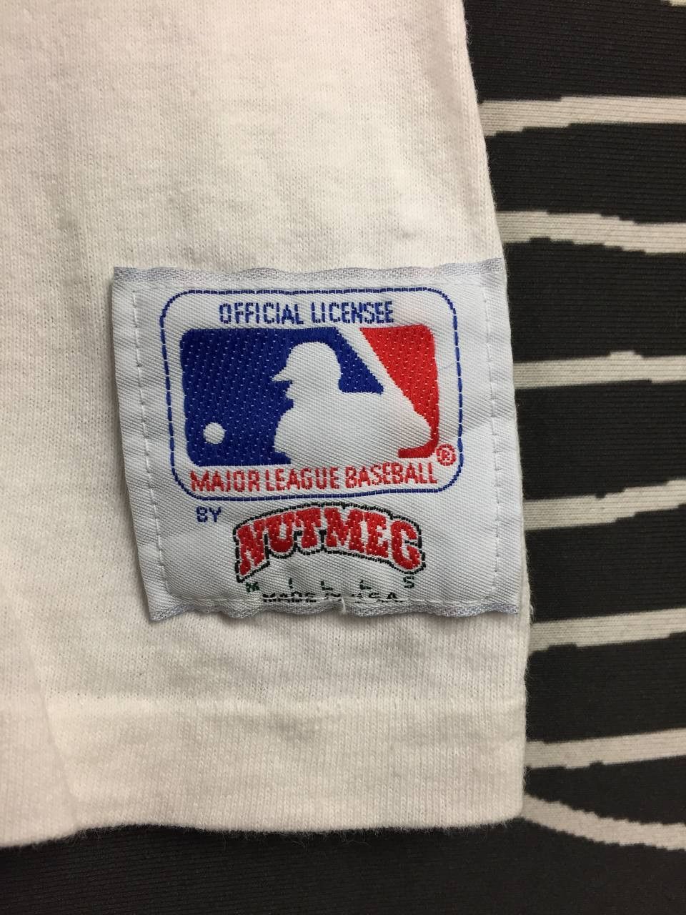 Vintage Vtg 90s Oakland Athletics MLB Made in USA Tee Size M Size US M / EU 48-50 / 2 - 6 Thumbnail
