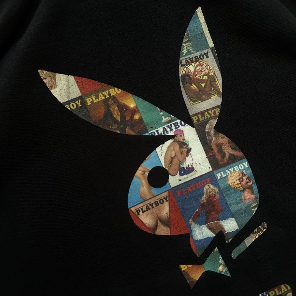Playboy VINTAGE PLAYBOY X I AM NOT A HUMAN SEXY MODEL BIG LOGO Size US XL / EU 56 / 4 - 7 Thumbnail