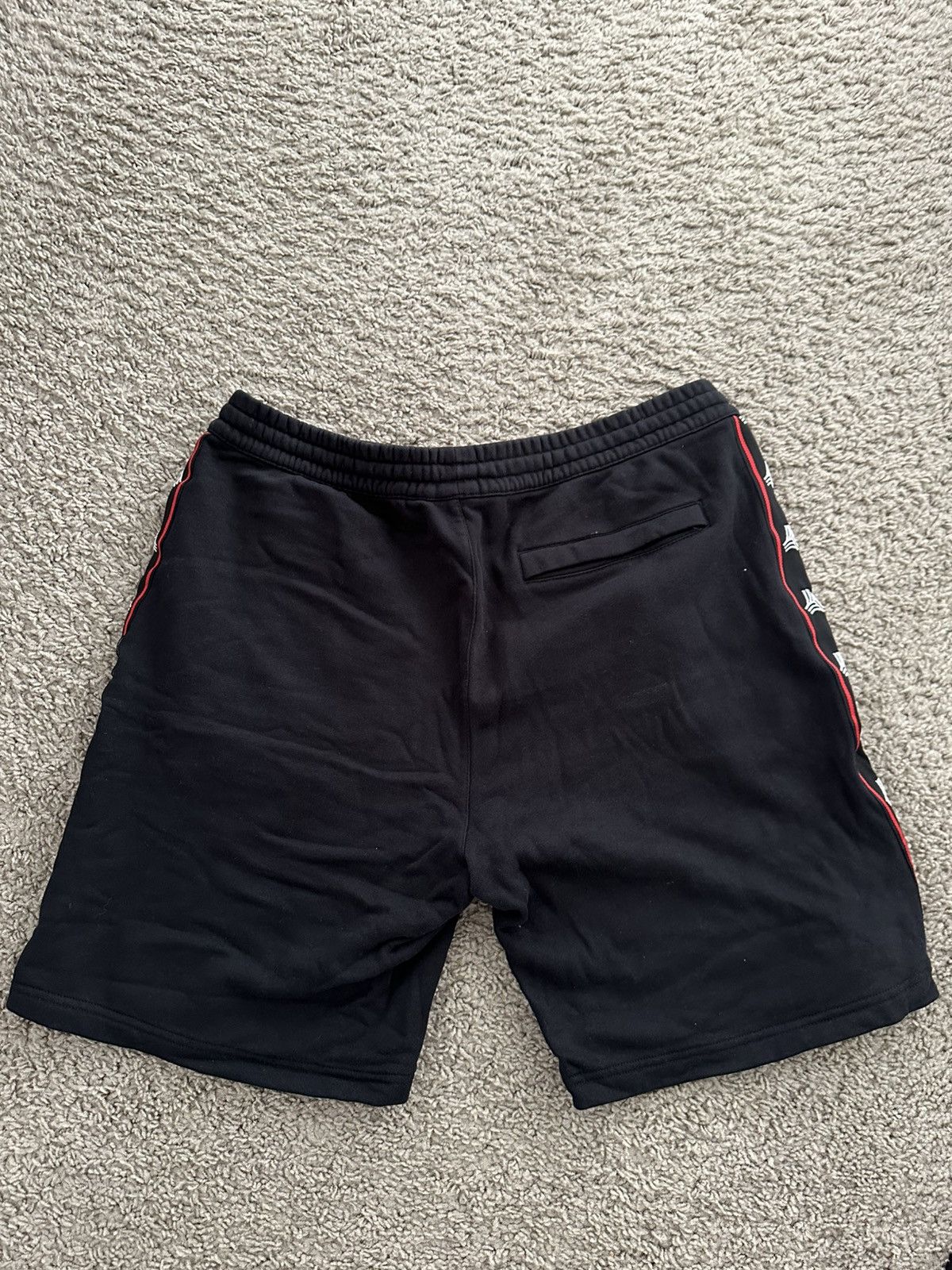 Adidas Adidas Shorts Size US 32 / EU 48 - 2 Thumbnail