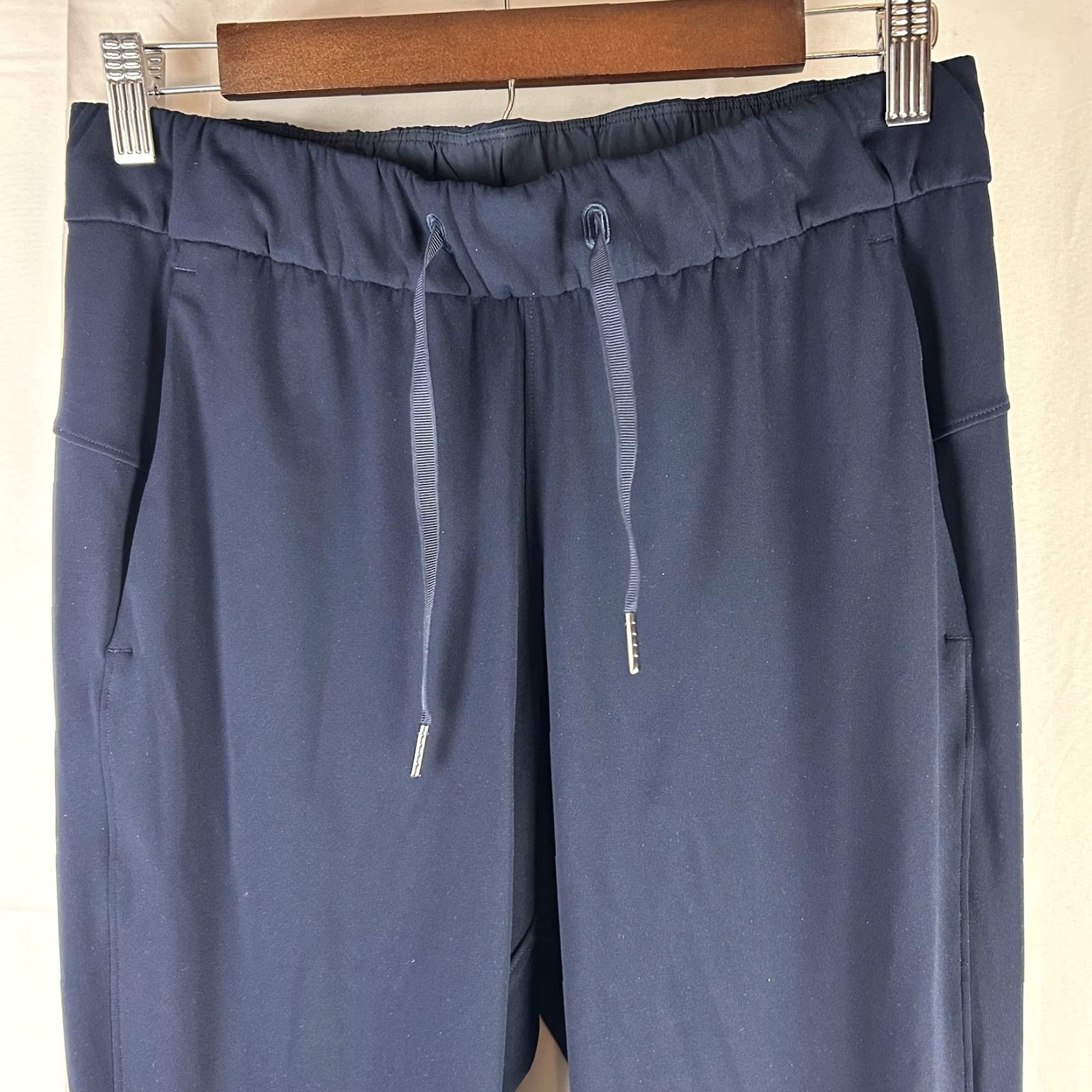 Lululemon Lululemon Jogger Pants Womens 6 Blue Elastic Waist Drawstring Pockets Tapered Regular Inseam 31.5 in Size 28" / US 6 / IT 42 - 2 Thumbnail