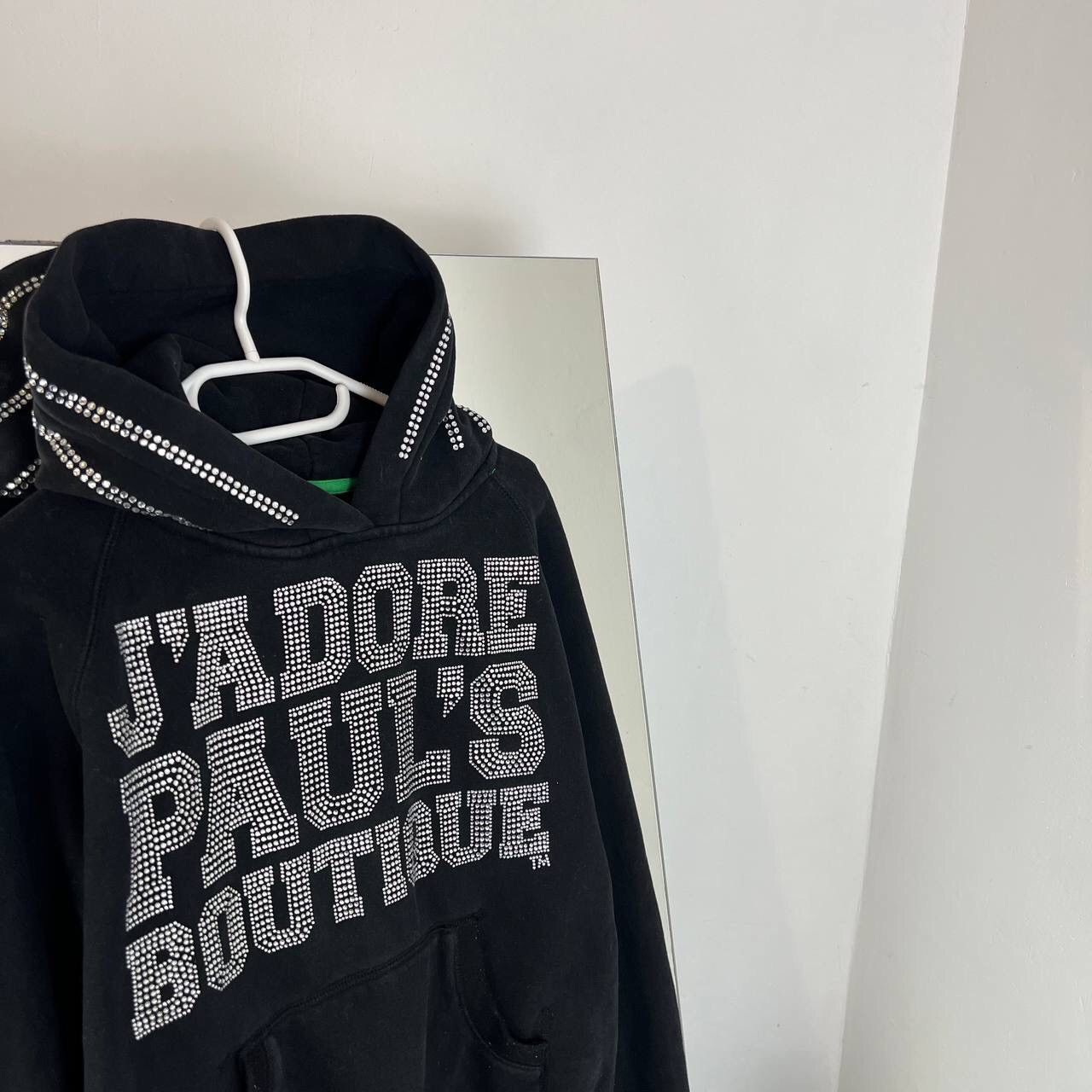 Vintage Paul’s Boutique Big Logo Black Hoodie Japanese Size L / US 10 / IT 46 - 2 Thumbnail