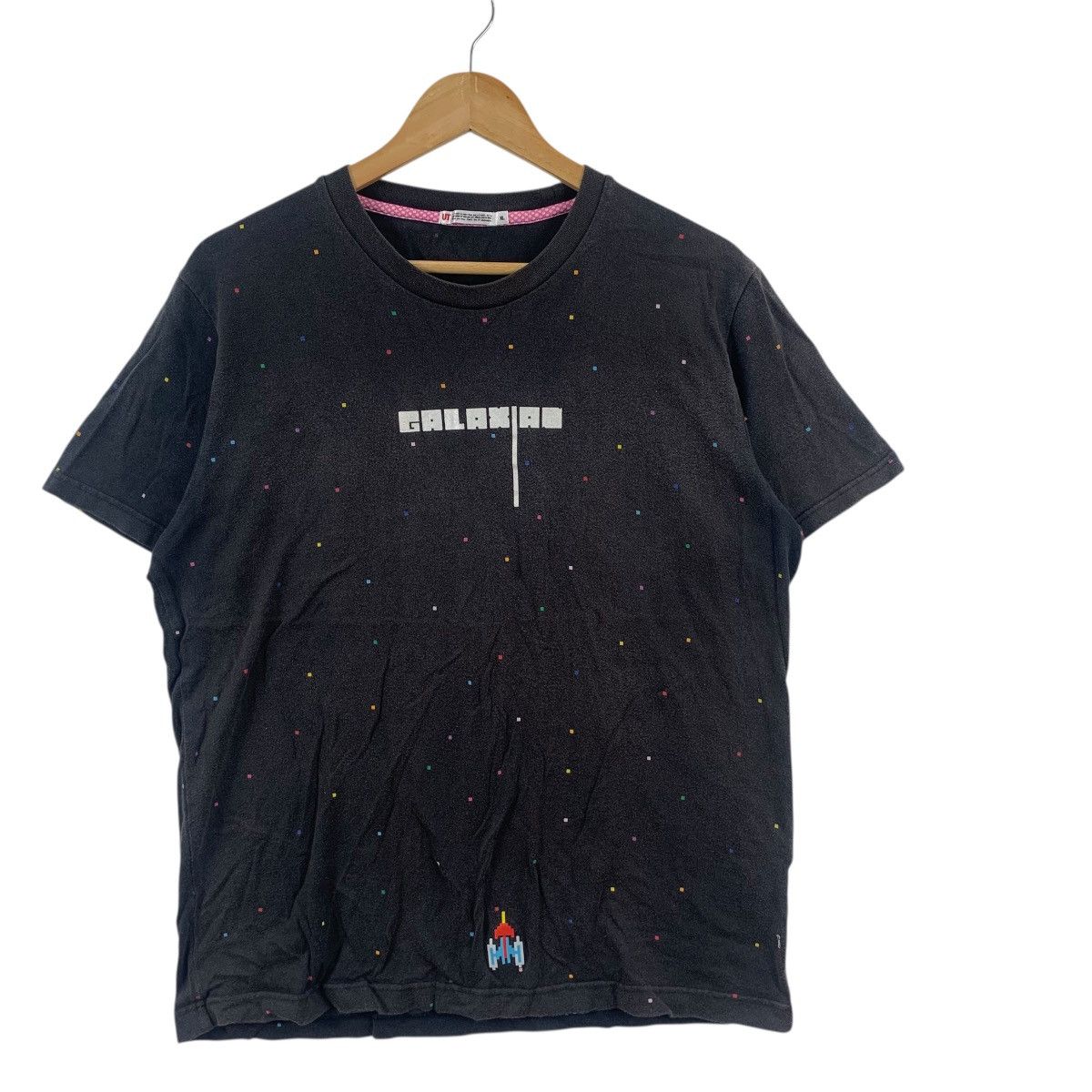 Uniqlo UNIQLO x NAMCO GALAXIAN Video Game Tee Shirt Top Hiroshi Ono Size US XL / EU 56 / 4 - 4 Thumbnail