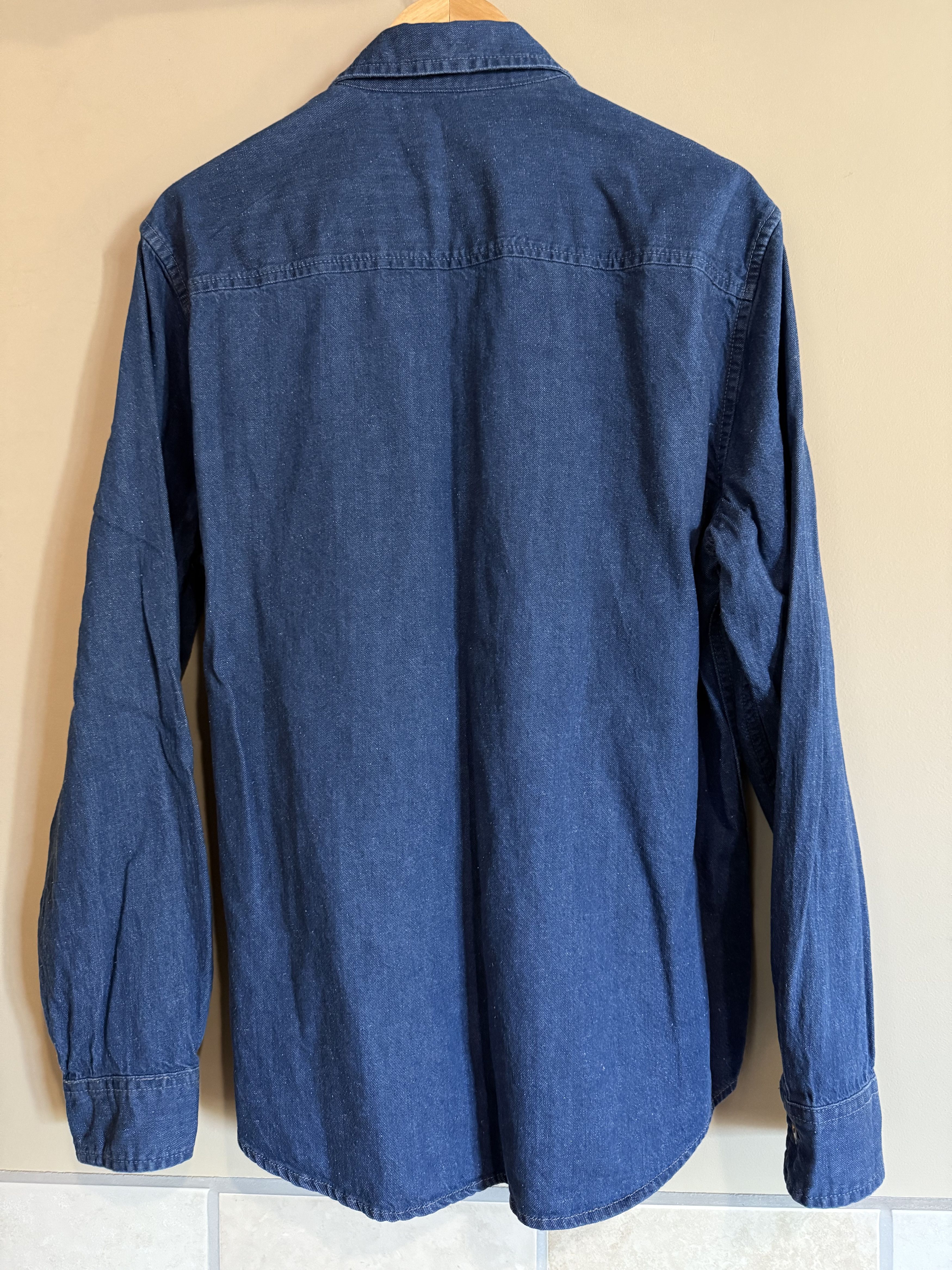 Lucky Brand Lucky Brand Blue Chambray Shirt w/ Horn Buttons, Men's Large Size US L / EU 52-54 / 3 - 4 Thumbnail