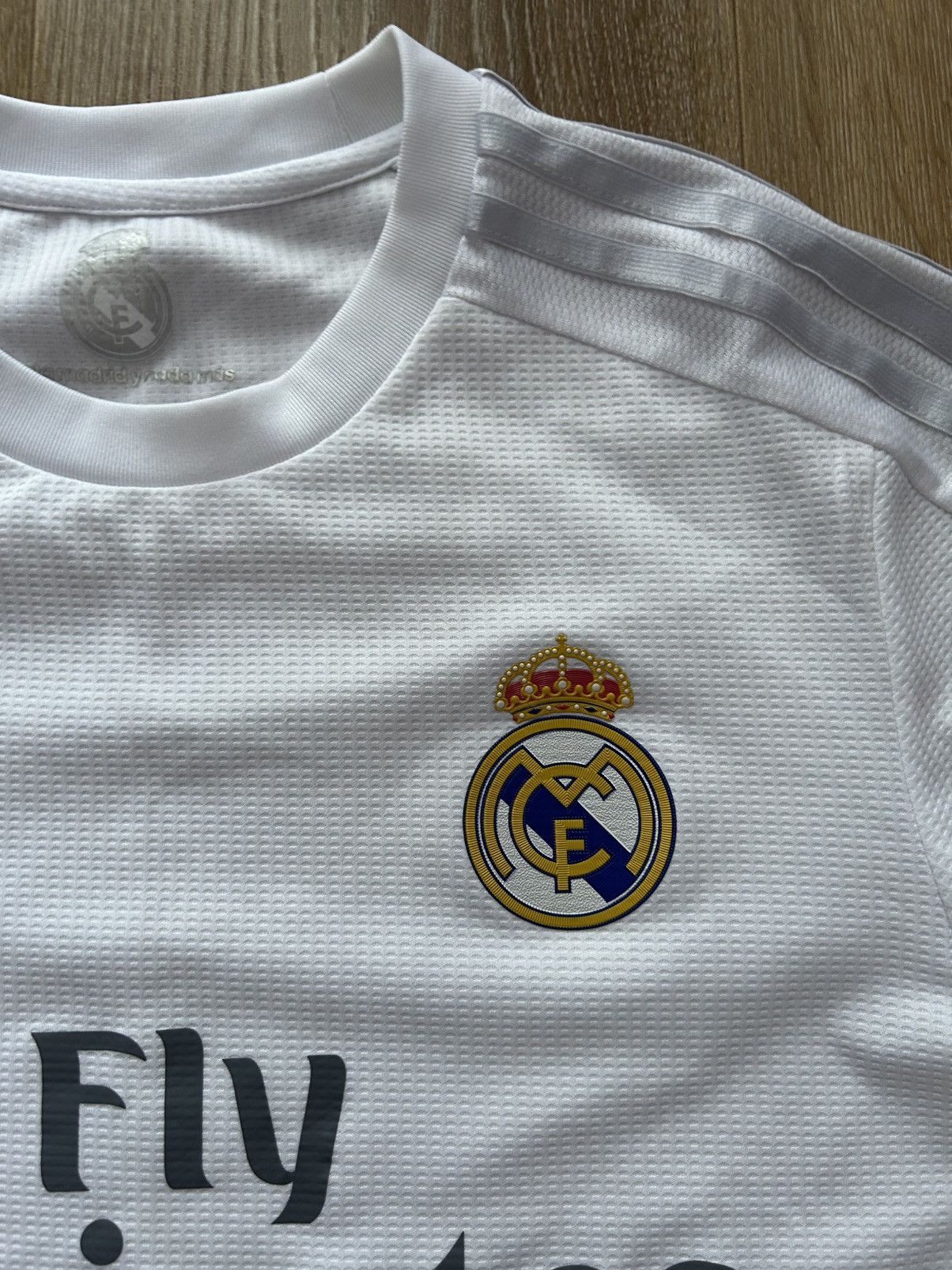 Adidas Real Madrid 2015 2016 home shirt jersey kit football soccer Size US S / EU 44-46 / 1 - 6 Thumbnail