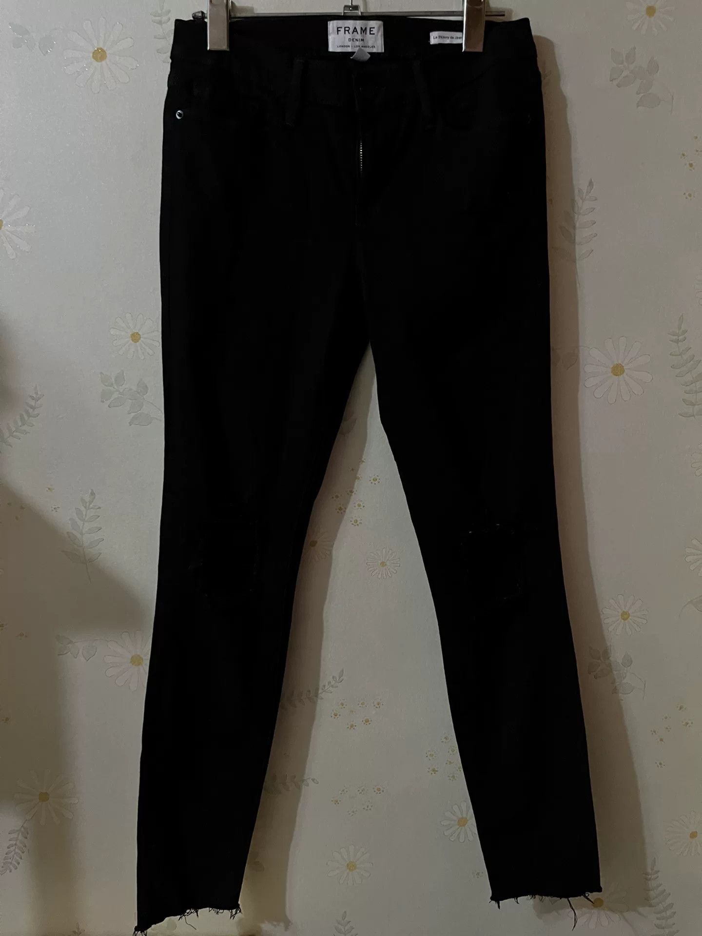Frame FRAME Black Ripped Slim Jeans Size 28" / US 6 / IT 42 - 1 Thumbnail