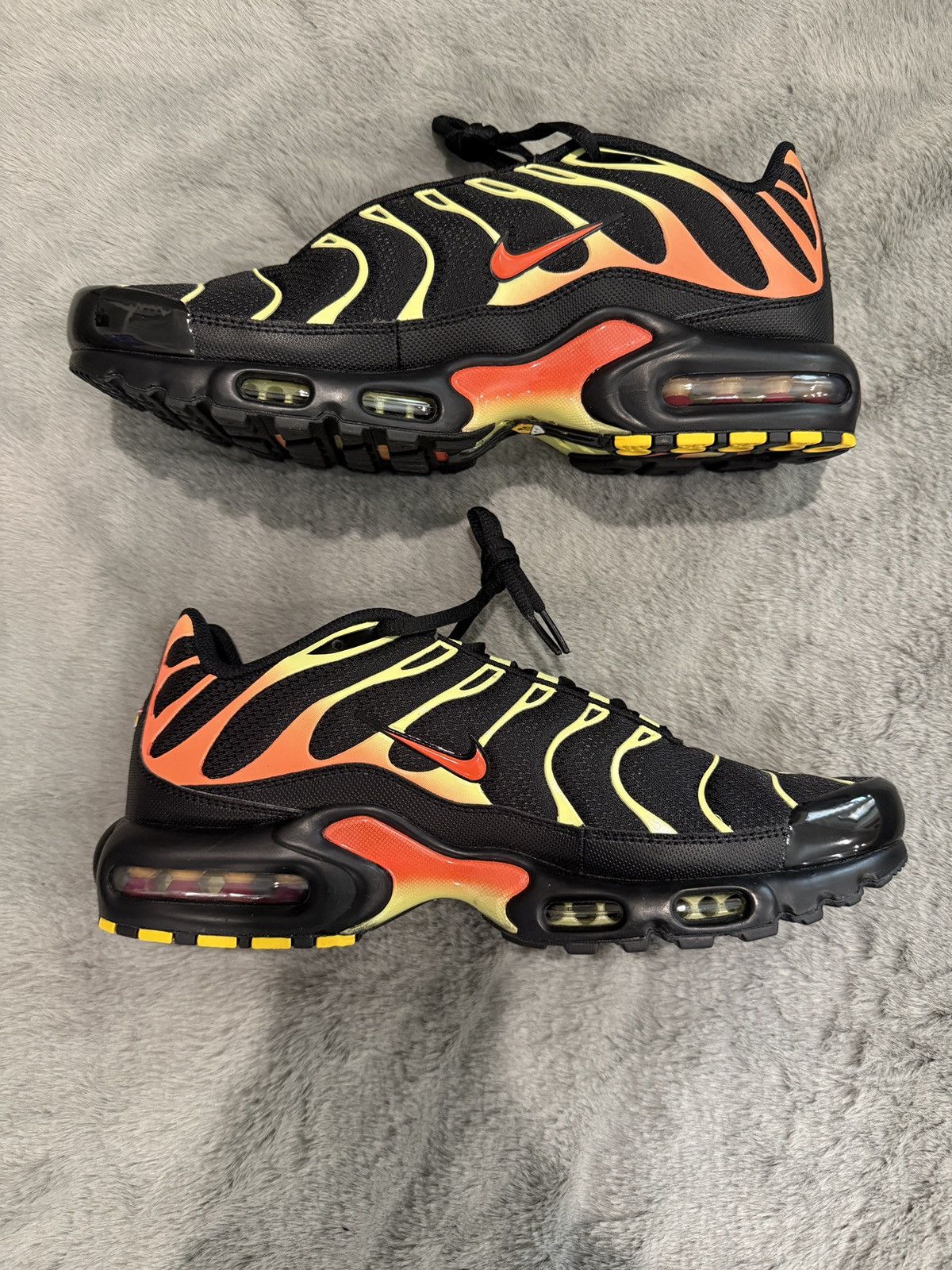 Nike Nike Air Max Plus Sunrise PROMO SAMPLE DM0032-028 DS OG ALL Size US 11 / EU 44 - 3 Thumbnail