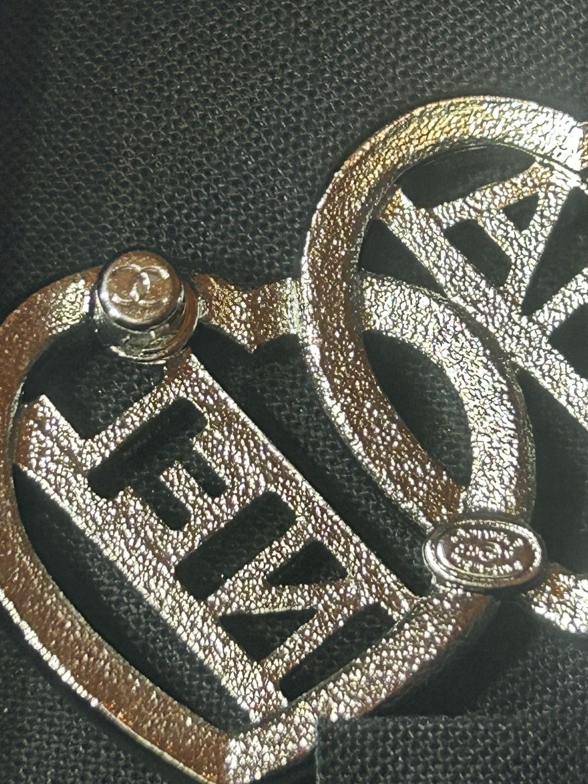 Chanel Chanel Crystal Double Heart Logo Brooch Silver C23N Size ONE SIZE - 5 Thumbnail