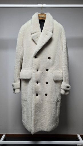 o1sm1stk0624 Teddy Sharing Double Coat in White