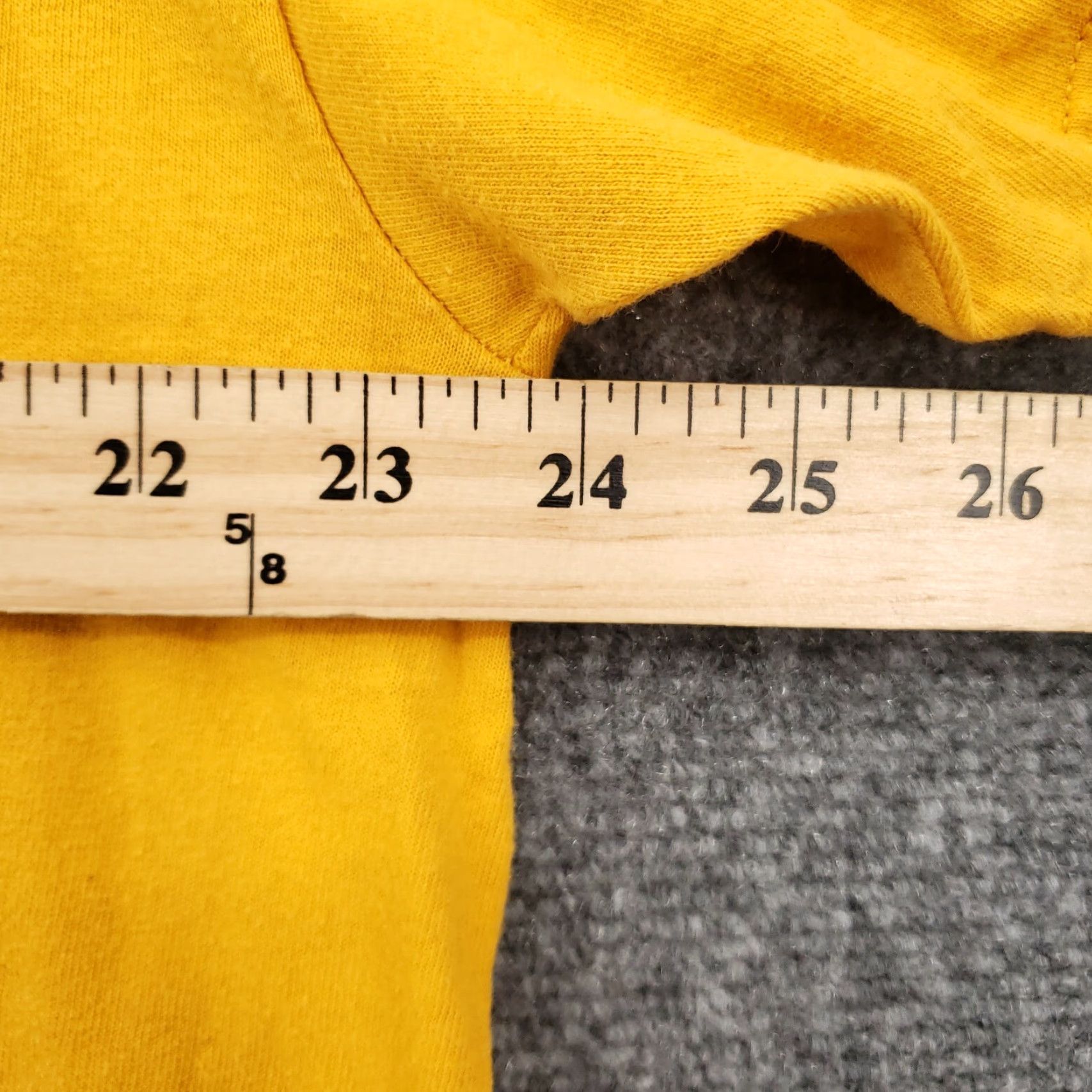 Vintage Universal Studios T-Shirt Mens XL Yellow Wiener Takes All Short Sleeves Cotton Size US XL / EU 56 / 4 - 7 Thumbnail