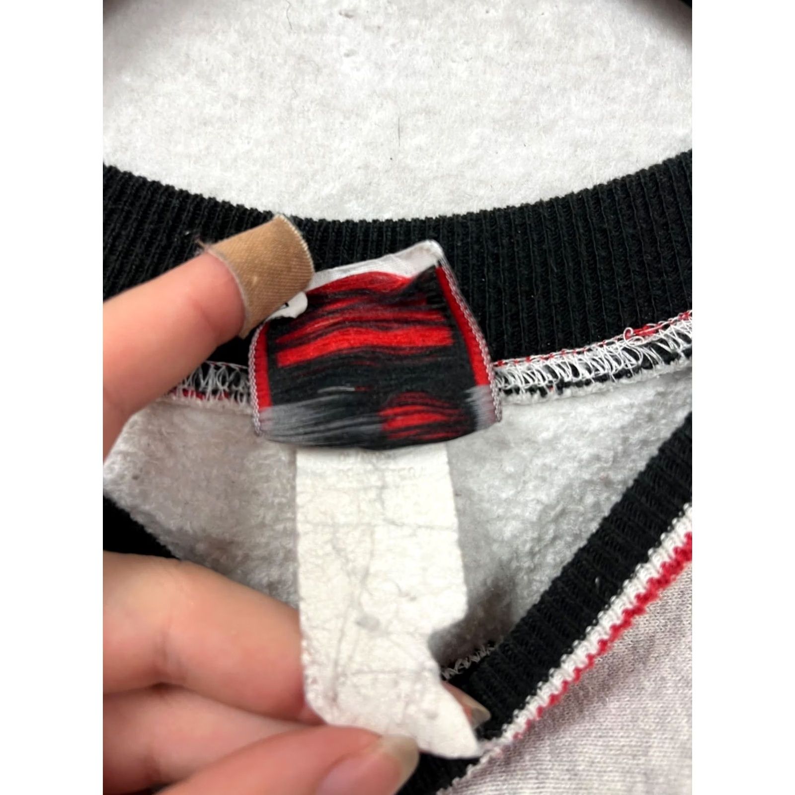 Vintage VINTAGE Legends Athletic Rebels Graphic Sweatshirt Gray & Red Crewneck L Unisex Adults Pullover Winter Apparel Mens Womens Size US L / EU 52-54 / 3 - 4 Thumbnail