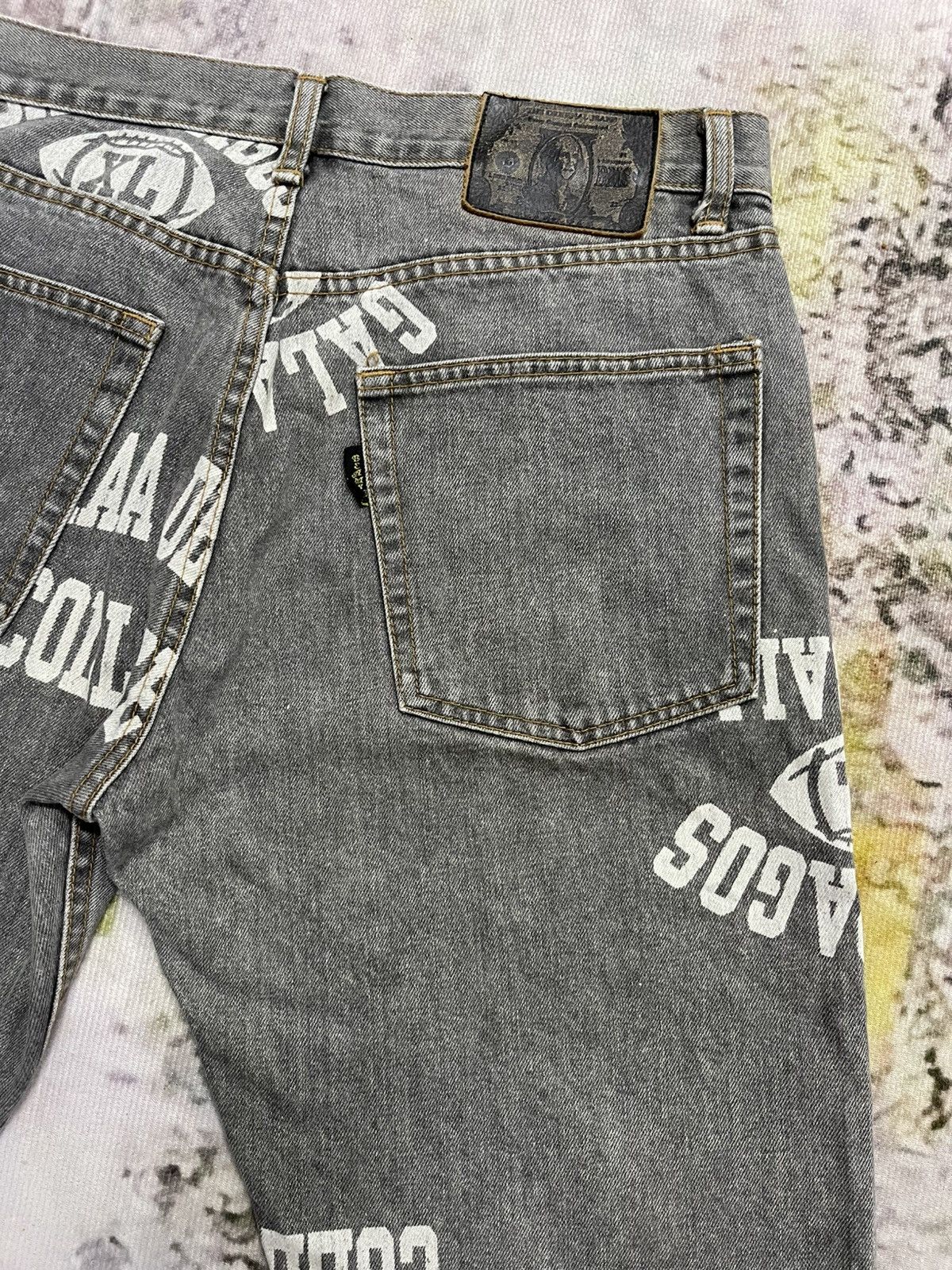 Beams Japan Japan Beams Vintage Painted Galapagos Football Jeans Size US 31 - 14 Thumbnail