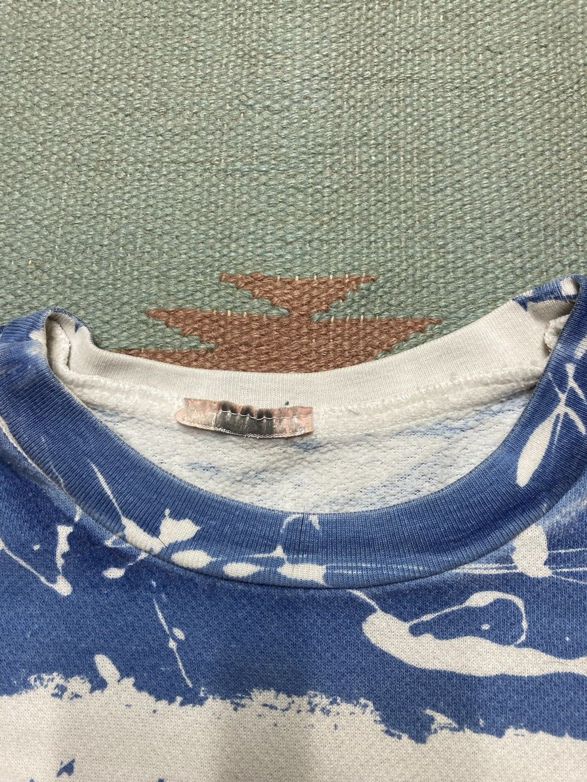 Vintage 80s crewneck sweatshirt all over print hearts love paint M Size US M / EU 48-50 / 2 - 3 Thumbnail