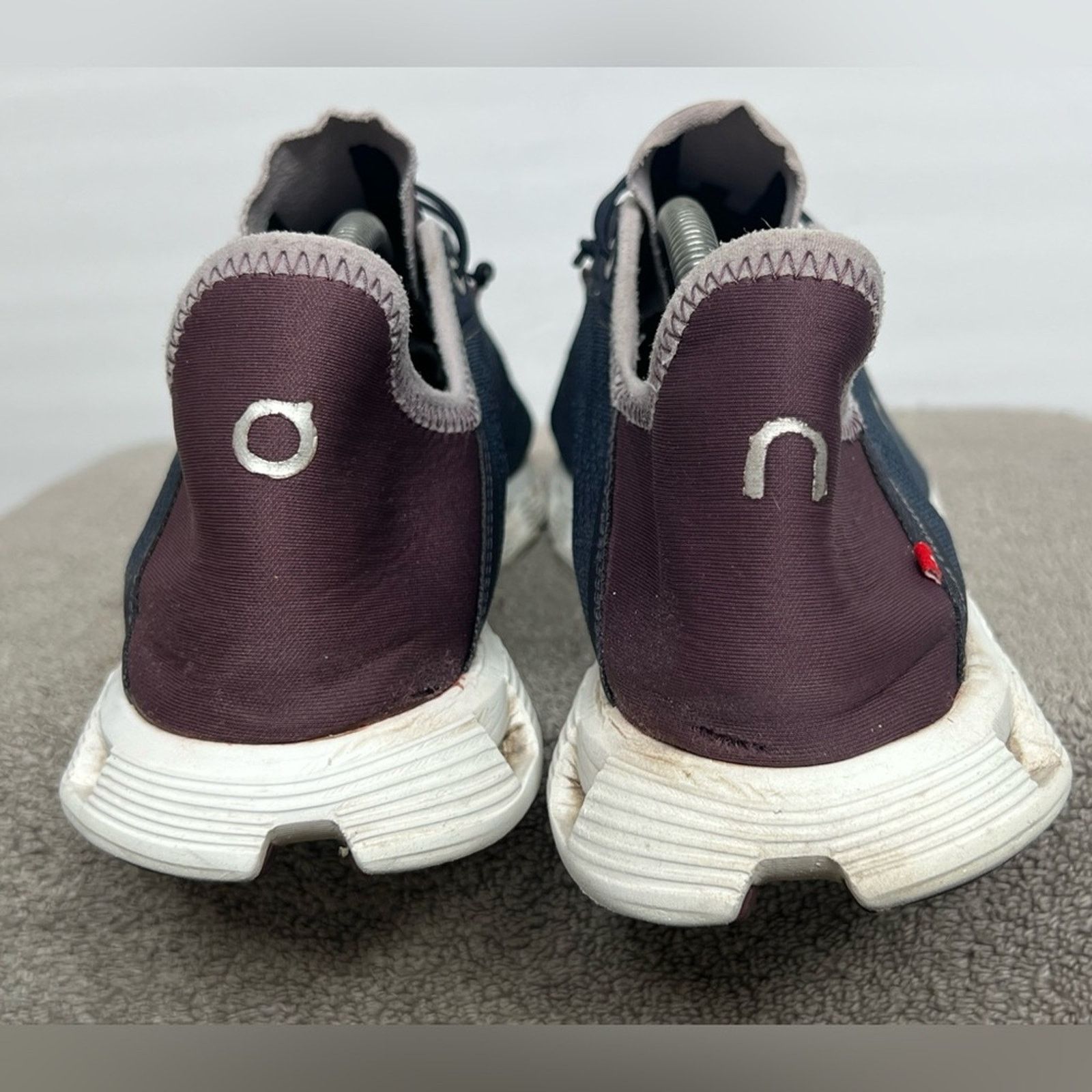 On On Running Cloud 5 Coast Midnight Mulberry Mens Shoes Size US 10.5 / EU 43-44 - 7 Thumbnail