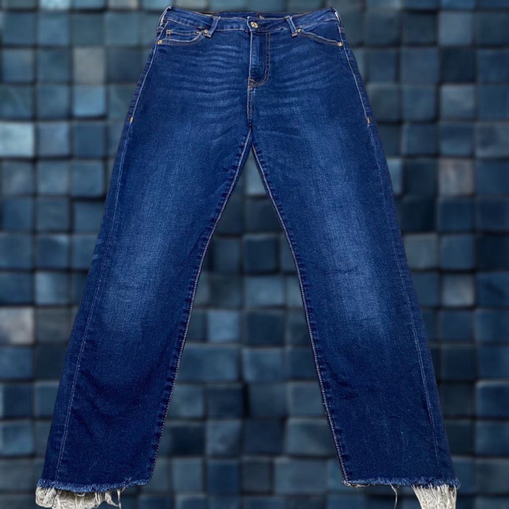 True Religion True Religion Jeans Womens 27 Blue Denim High Rise Skinny Crop 5-Pocket Slim Regular Size 27 Womens Color Blue 90s Theme Designer Brand True Religion Size 27" / US 4 / IT 40 - 1 Thumbnail