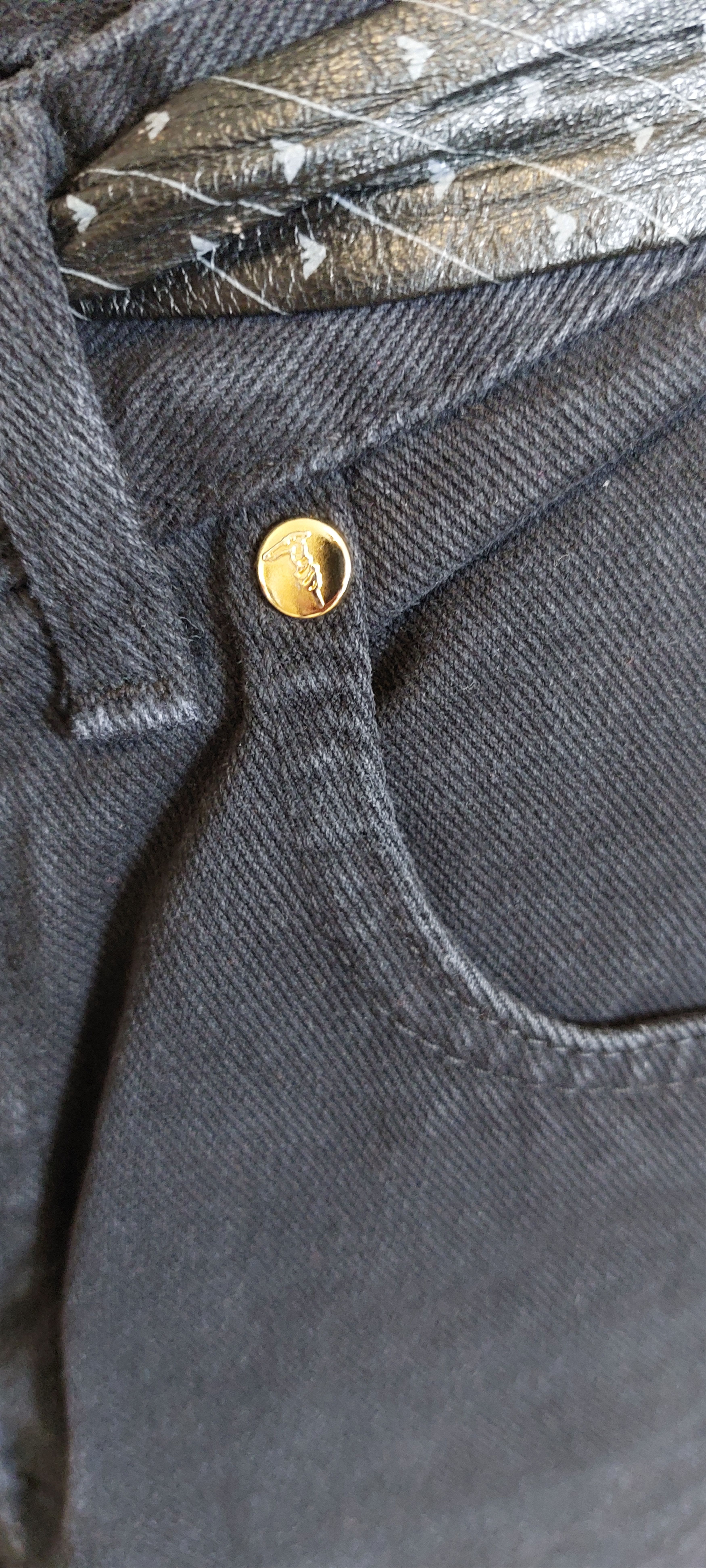 Trussardi Banana Fit Jeans – W29 (Small Fit)