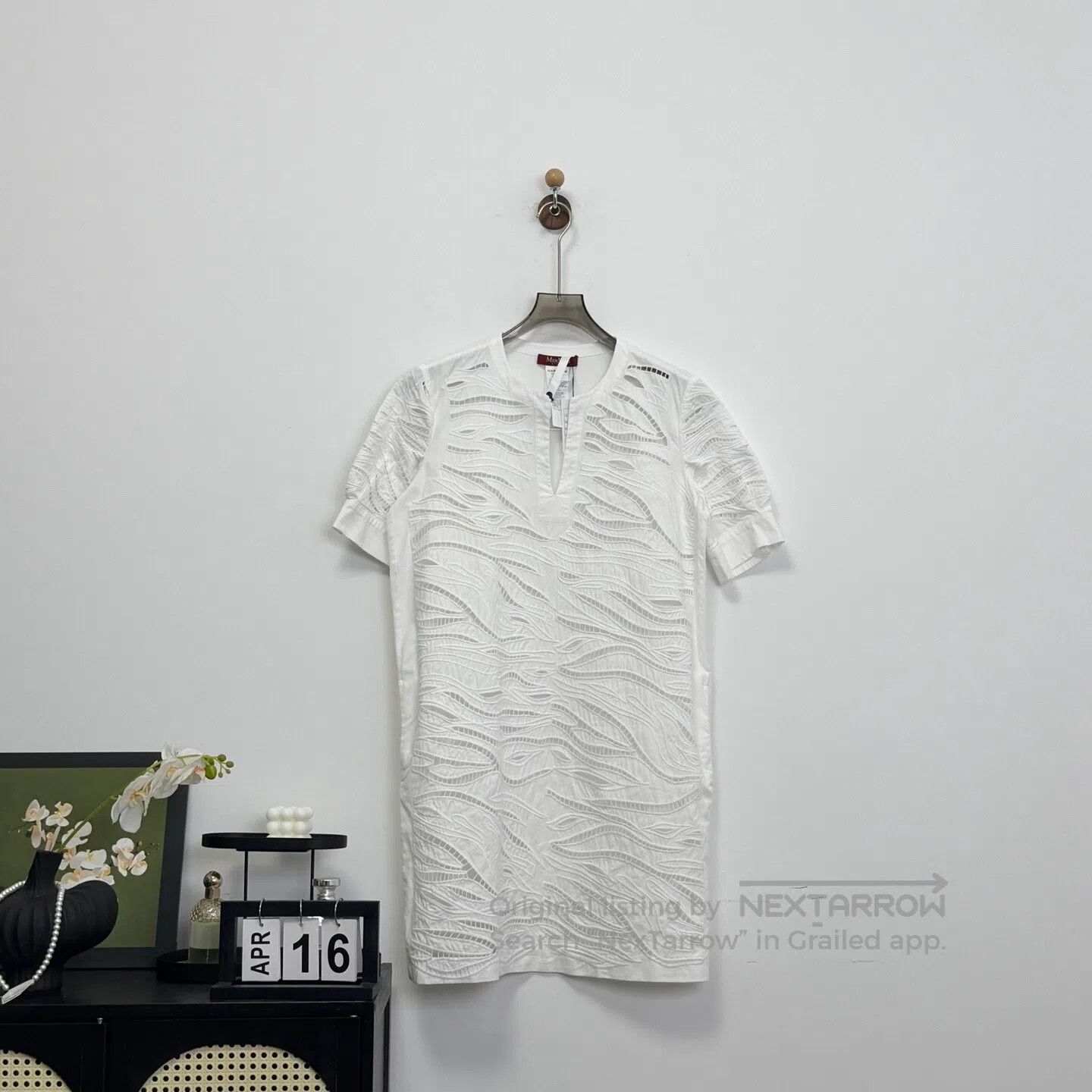 Max Mara Max Mara White Openwork Design Dress| Size M / US 6-8 / IT 42-44 - 1 Thumbnail
